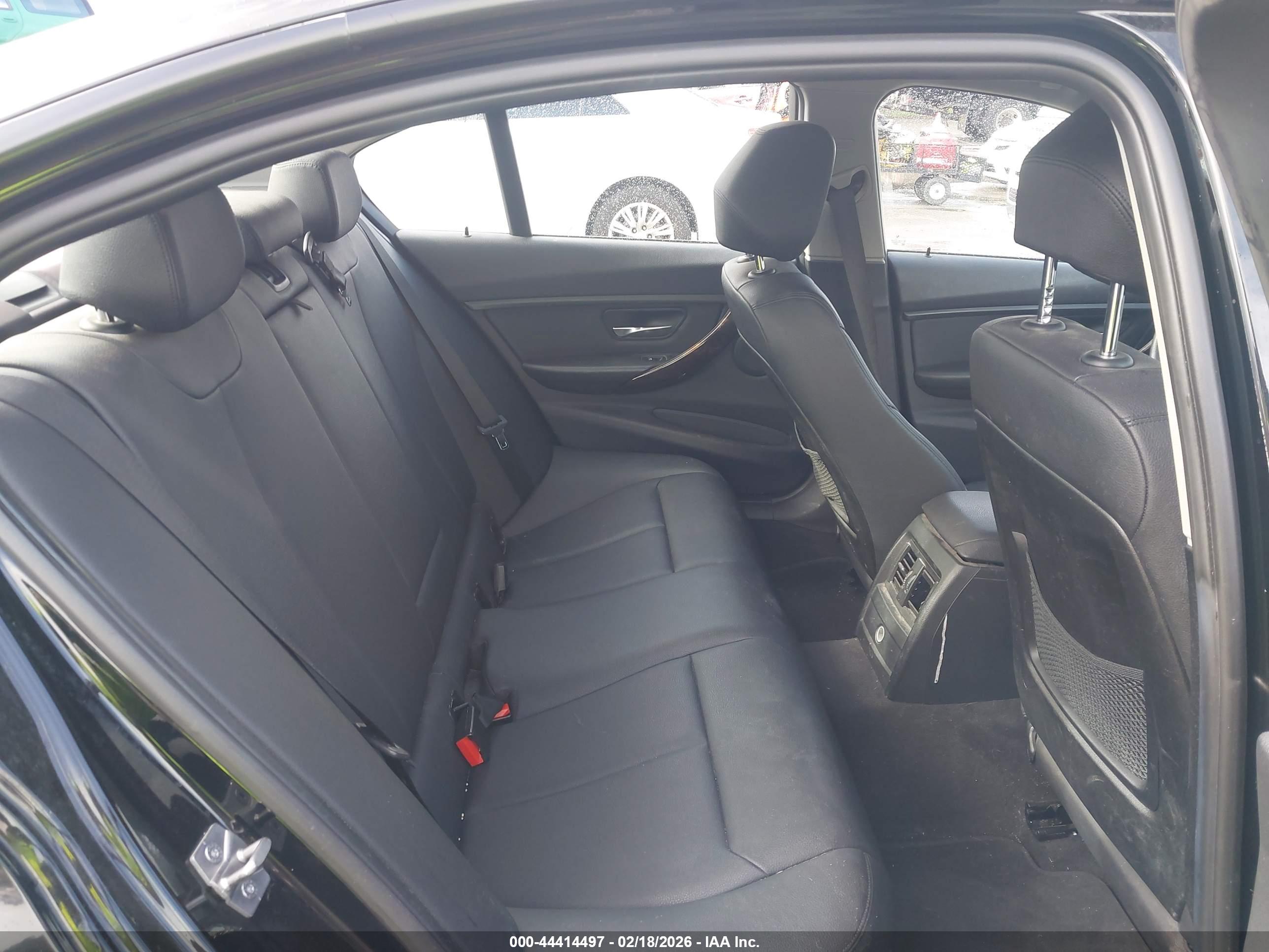 BMW 328D image 8
