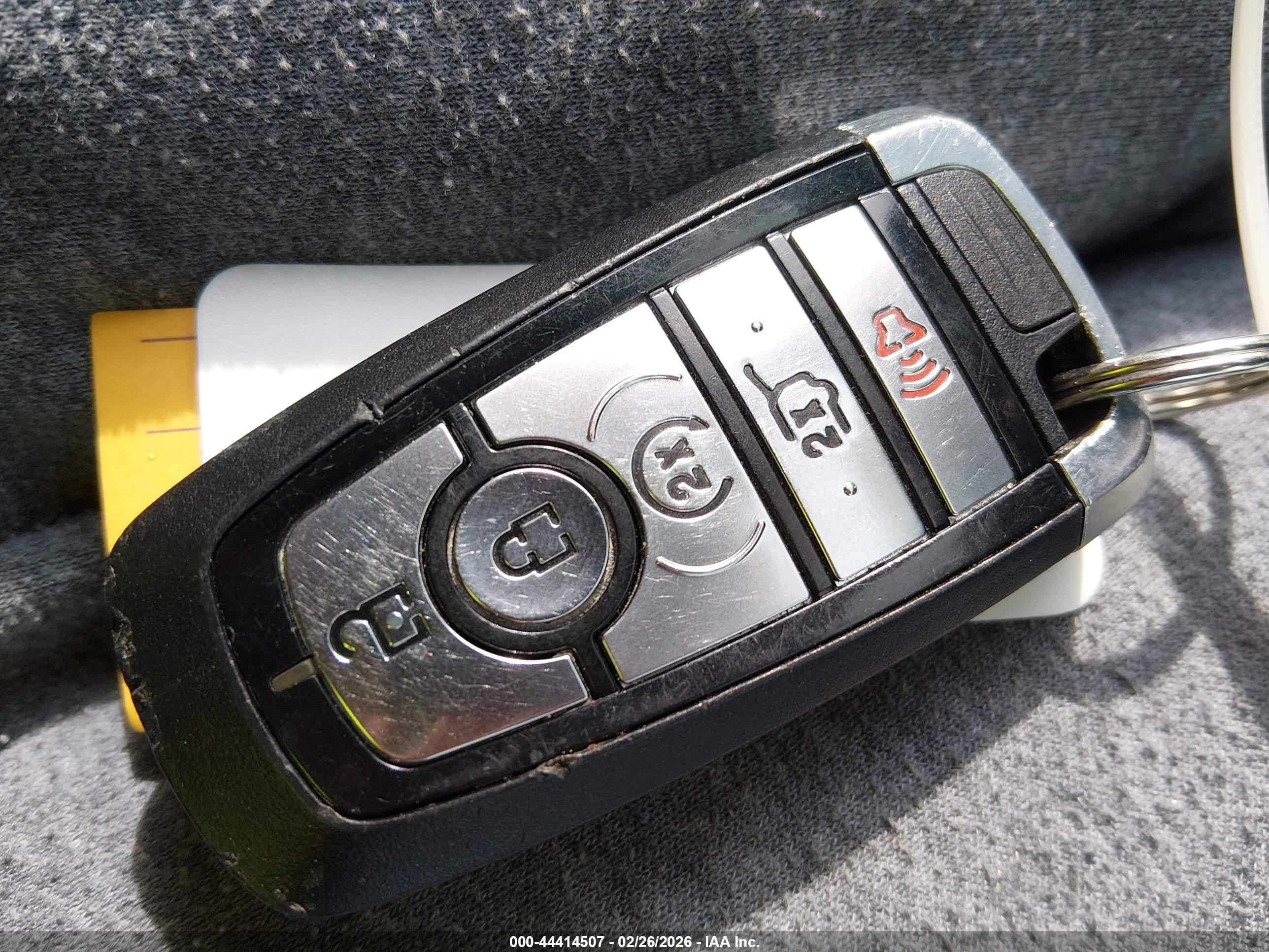 FORD ESCAPE image 11