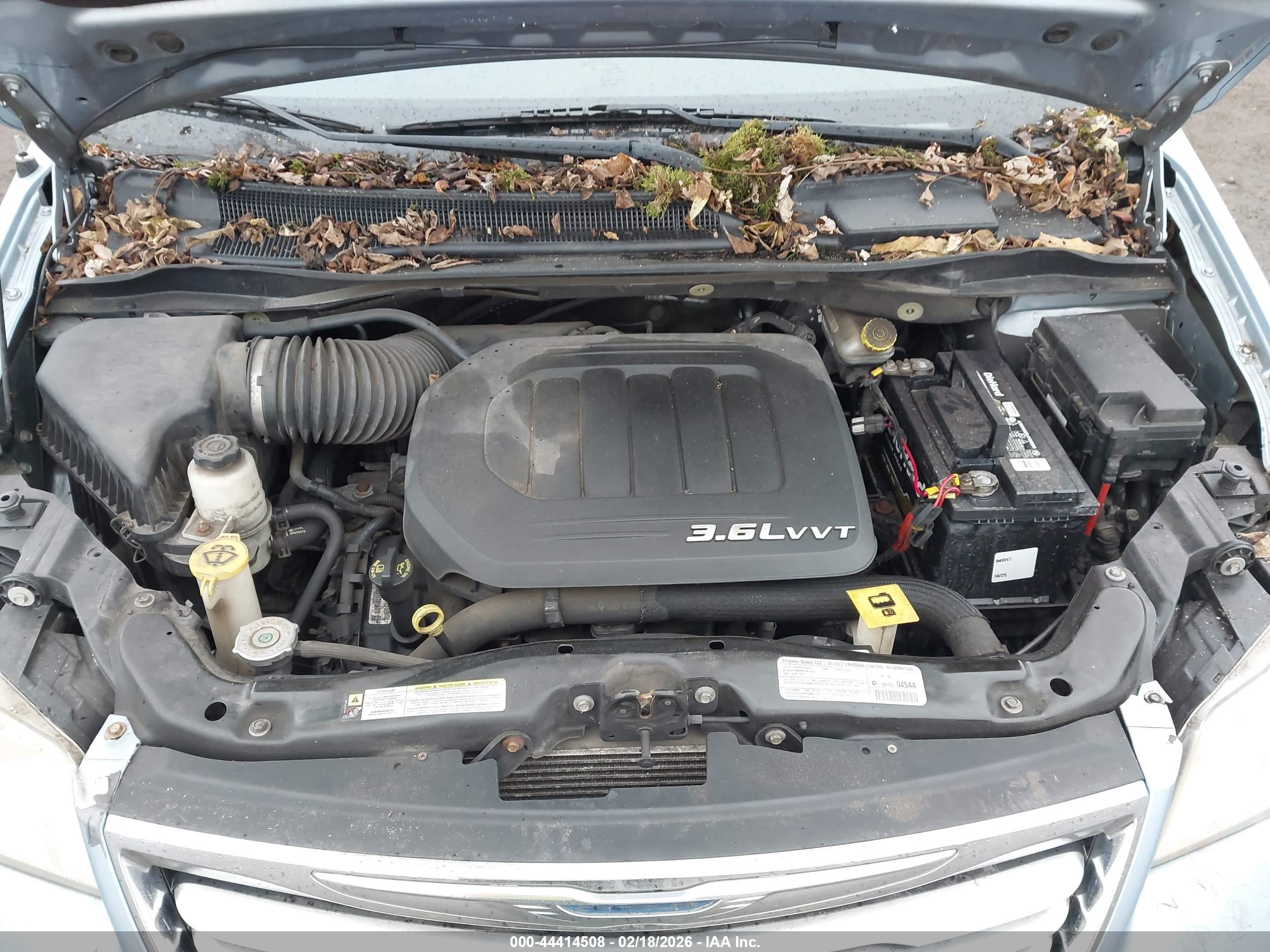 CHRYSLER TOWN image 10