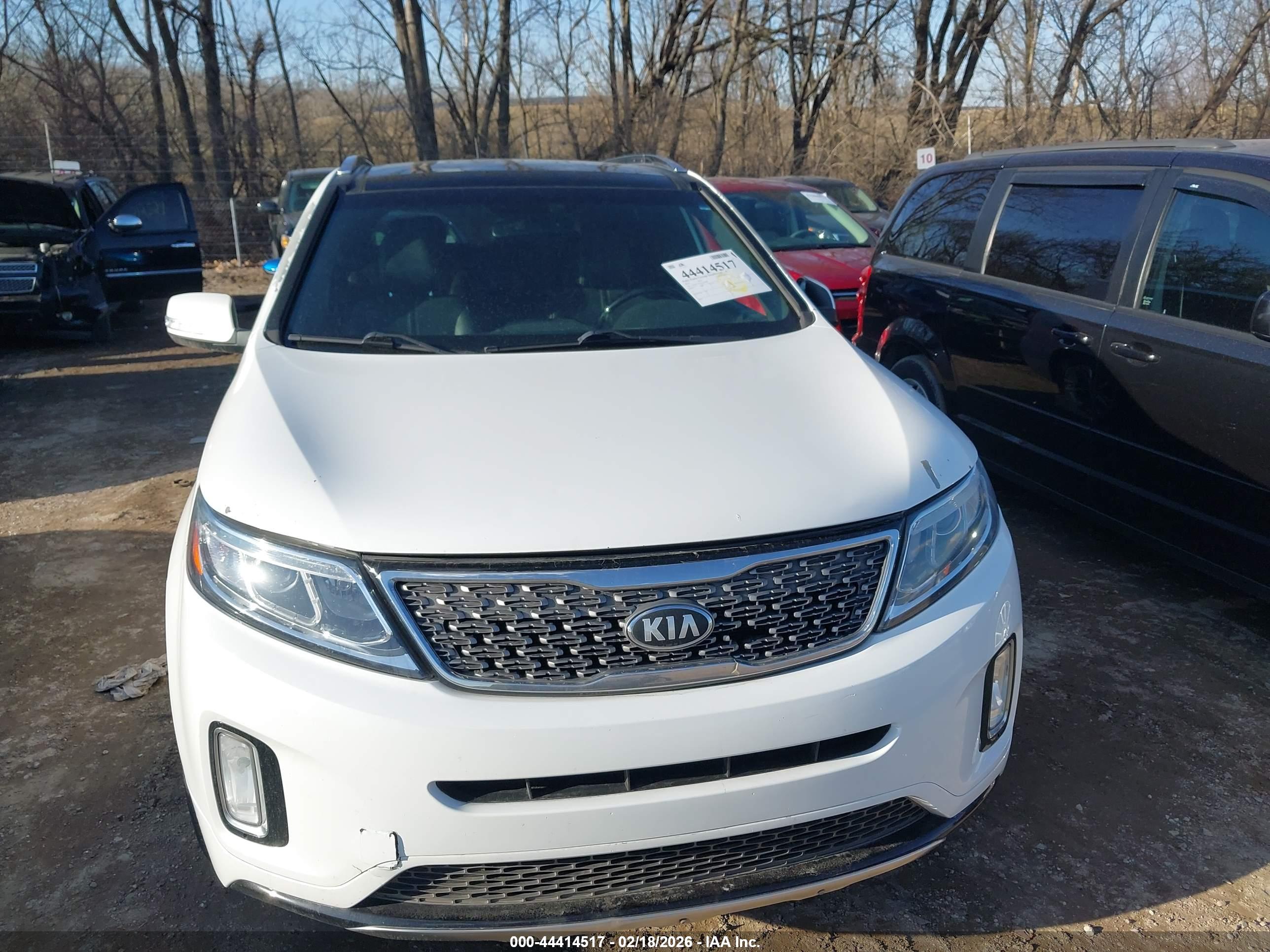 KIA SORENTO image 6