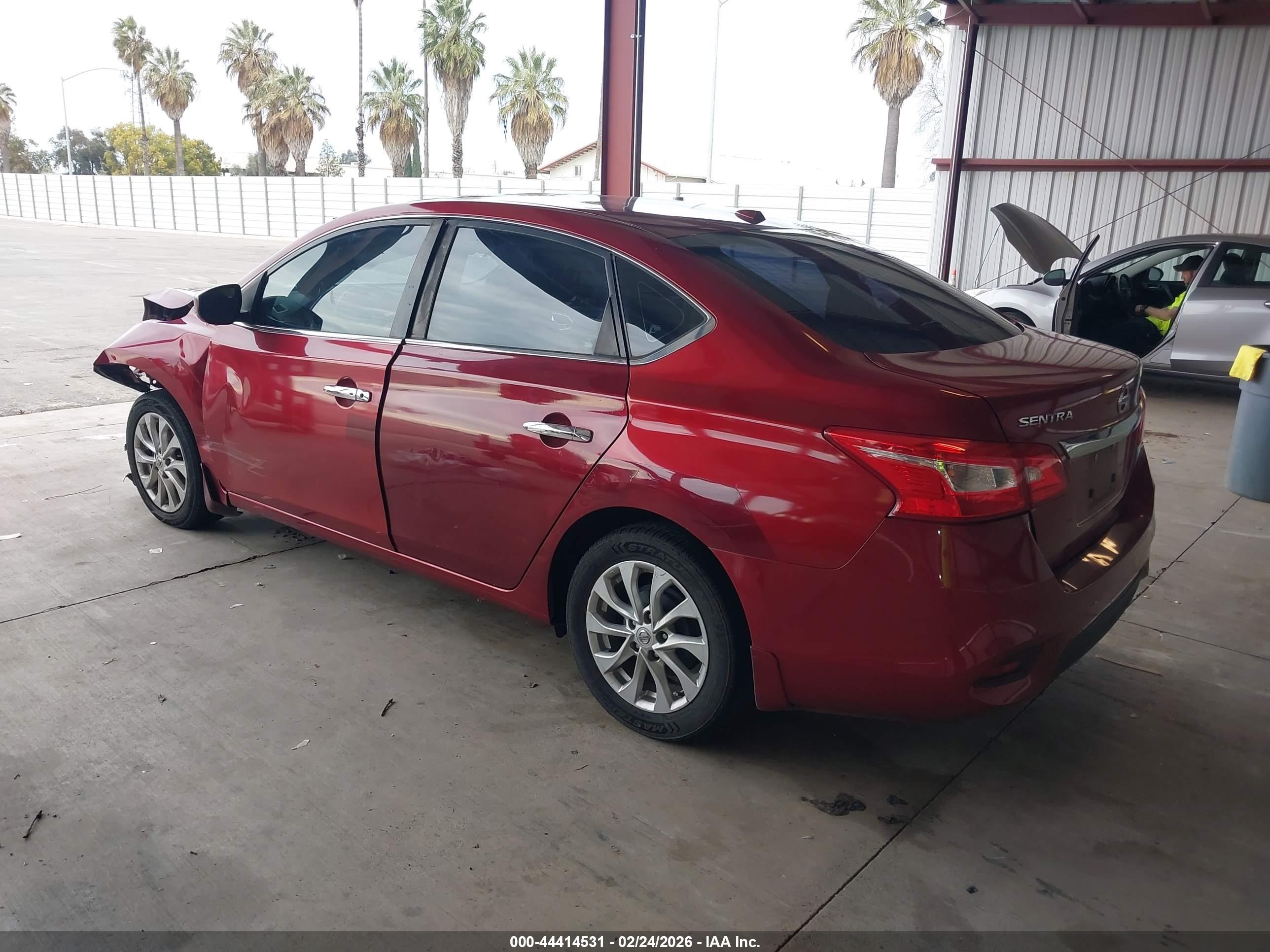 NISSAN SENTRA image 3