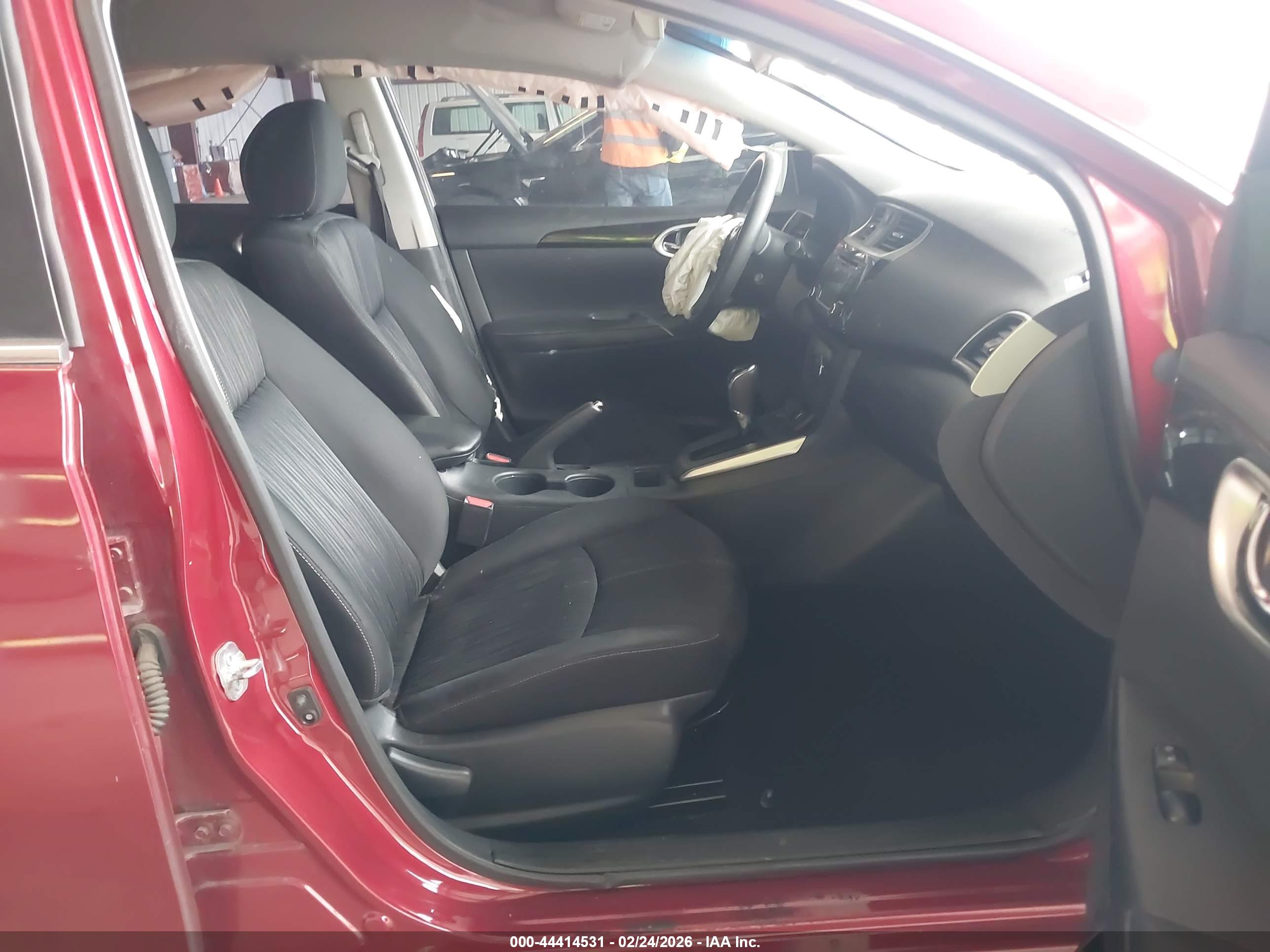 NISSAN SENTRA image 5