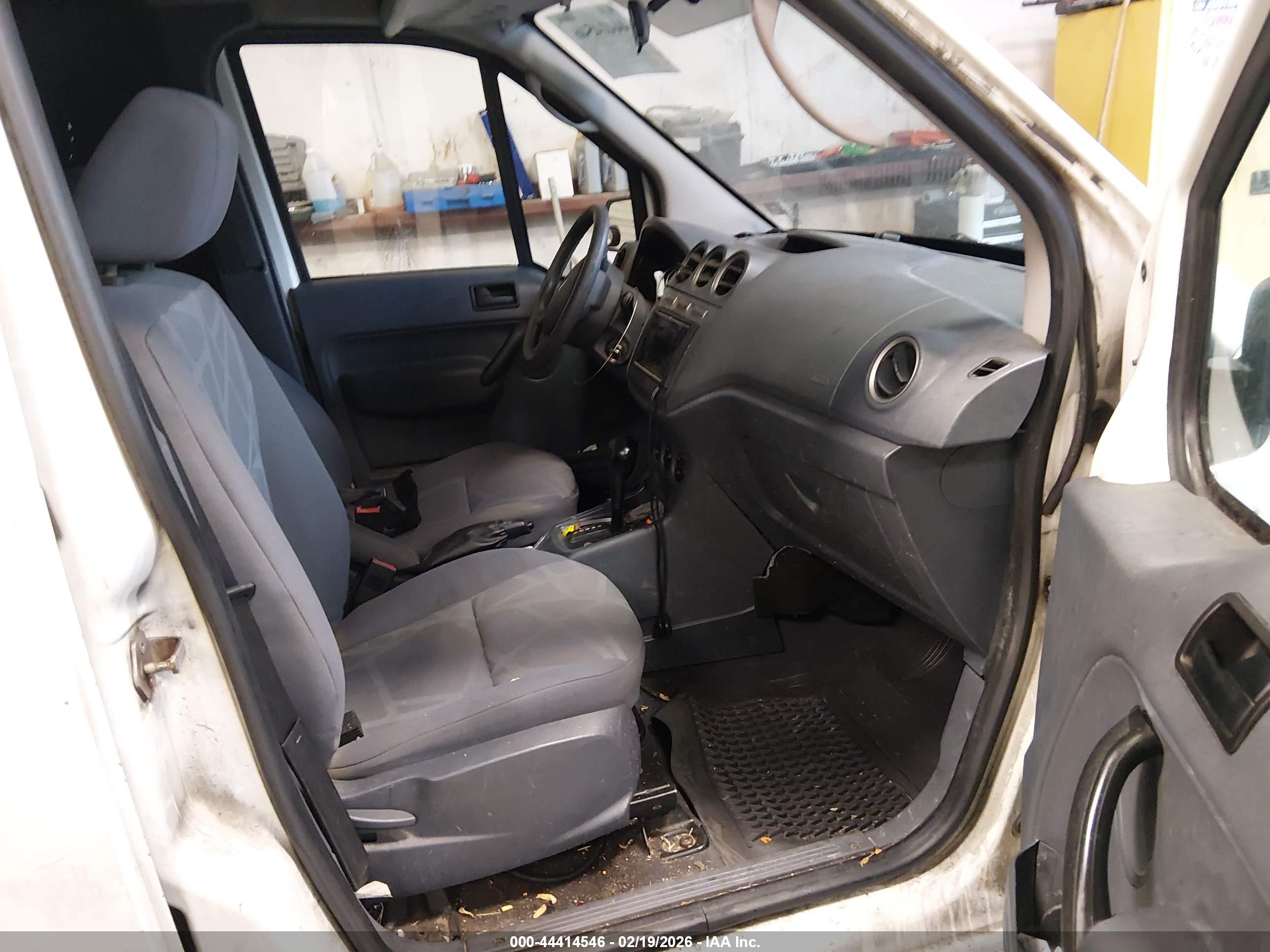 FORD TRANSIT image 5