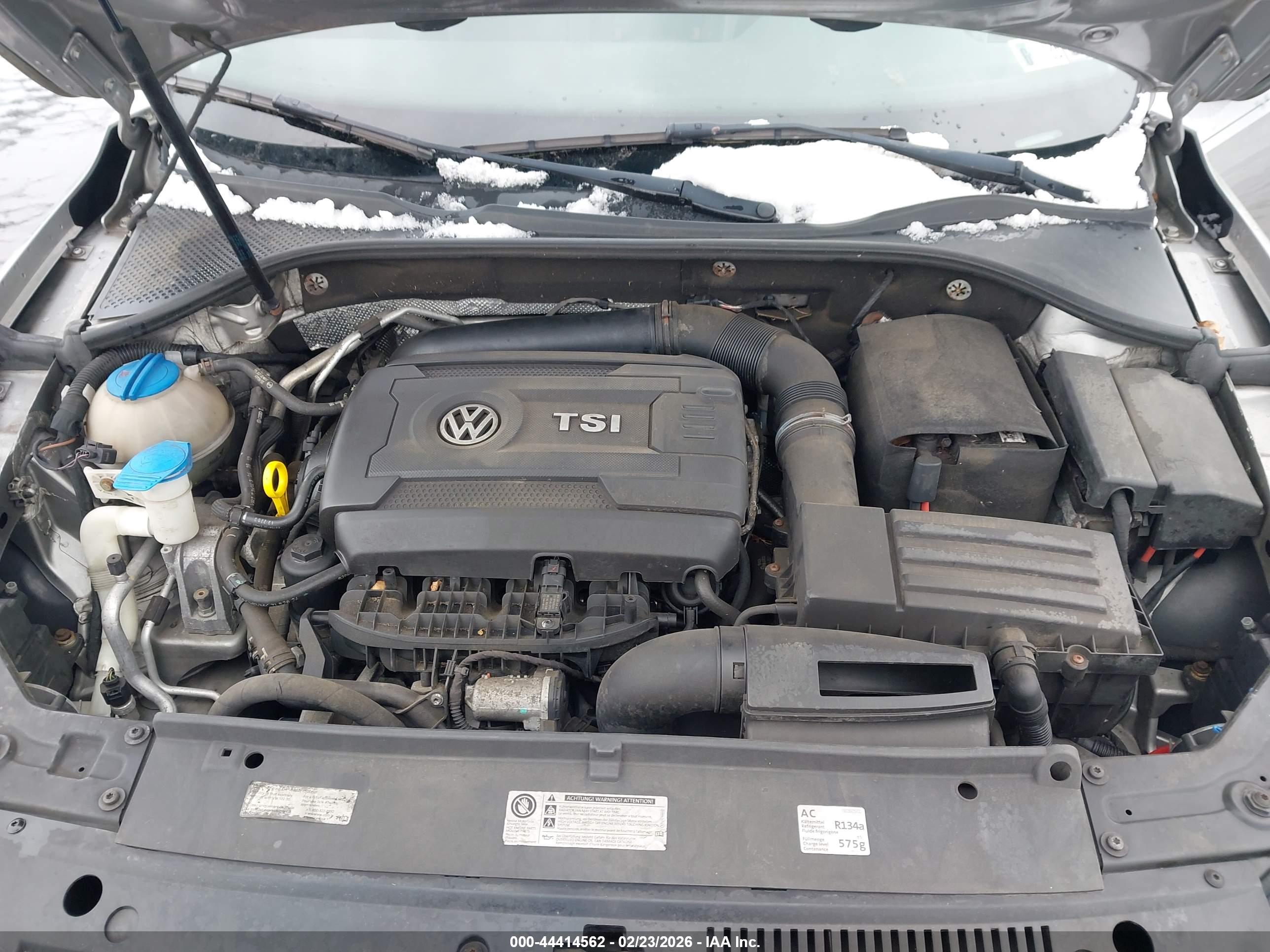 VOLKSWAGEN PASSAT image 10