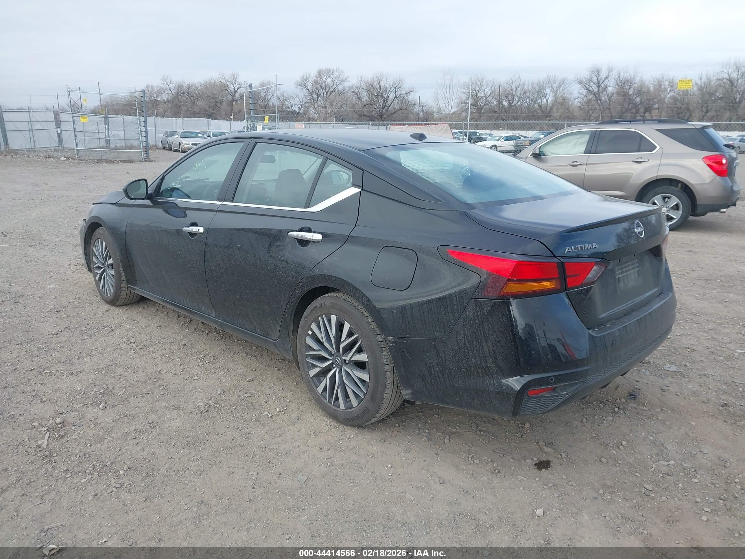 NISSAN ALTIMA image 3