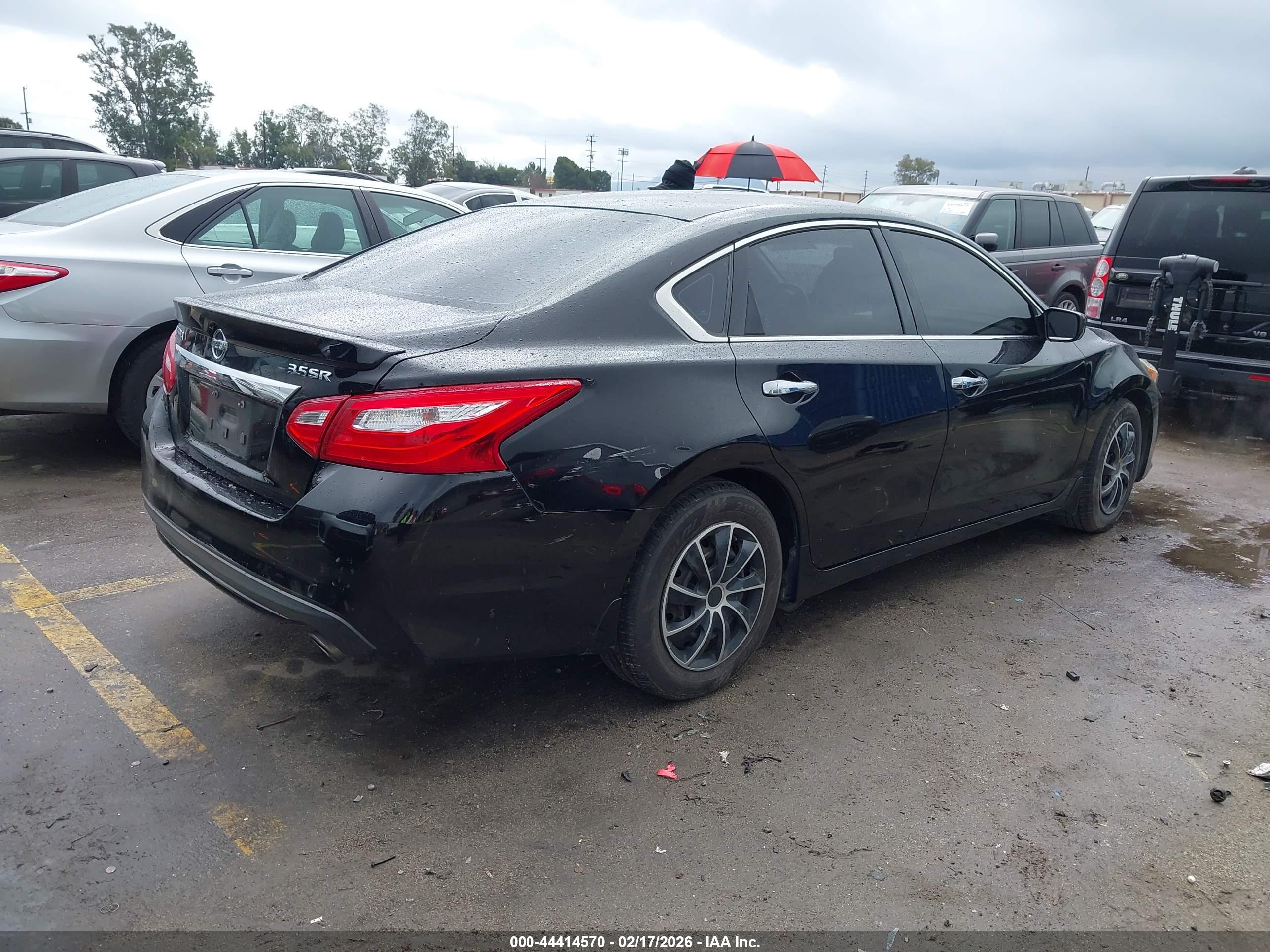 NISSAN ALTIMA image 4
