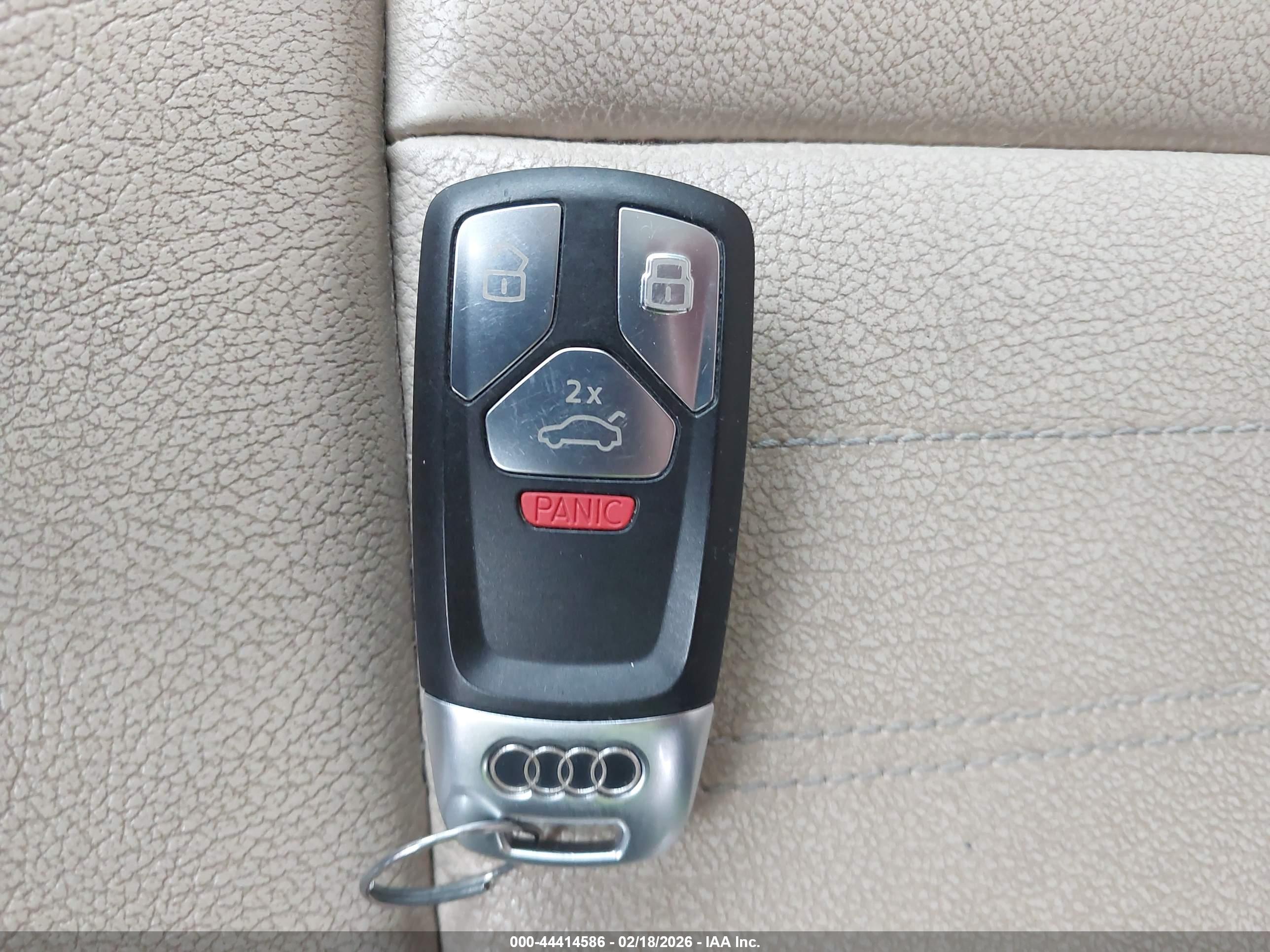 AUDI Q5 image 11