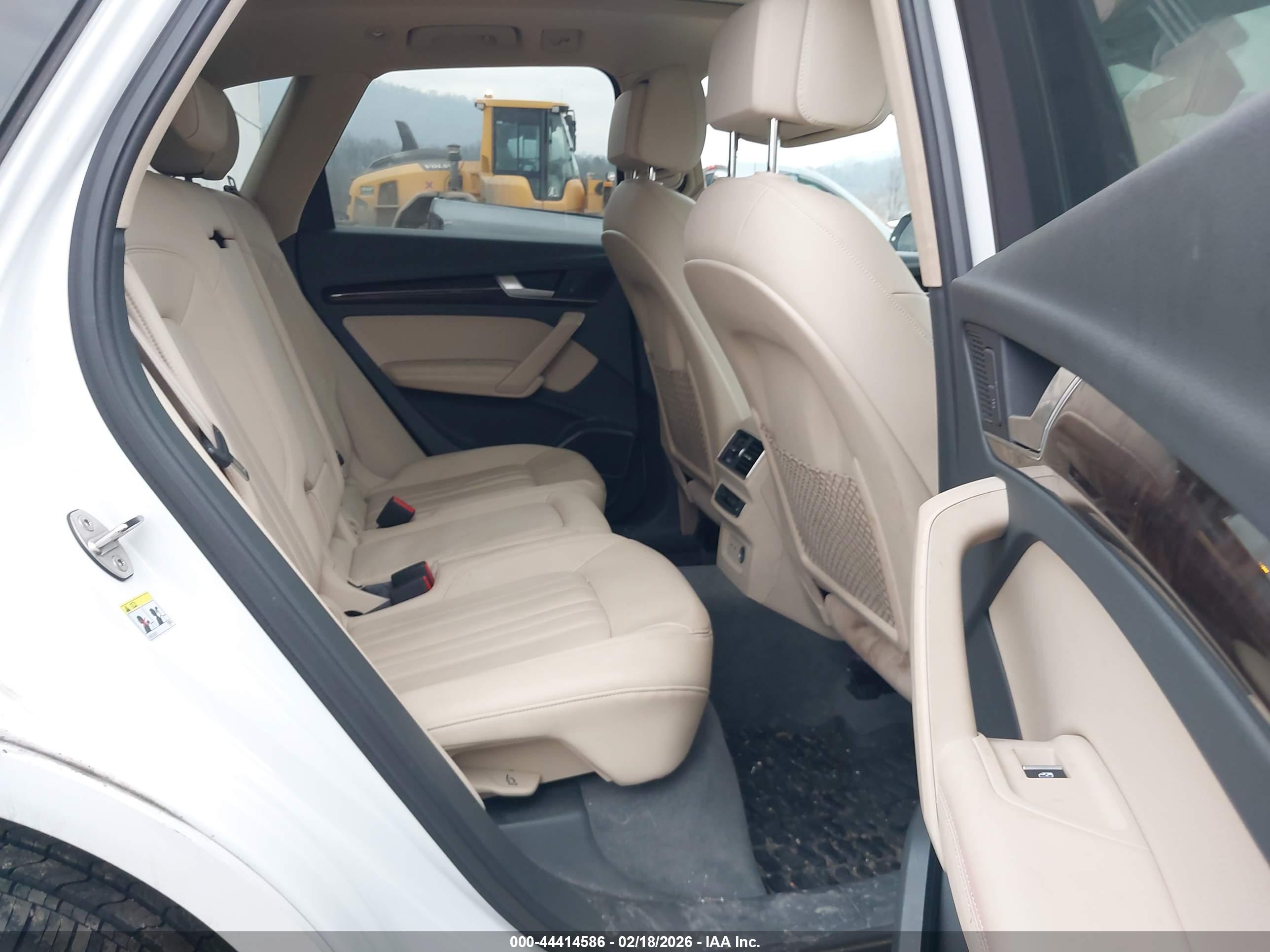 AUDI Q5 image 8