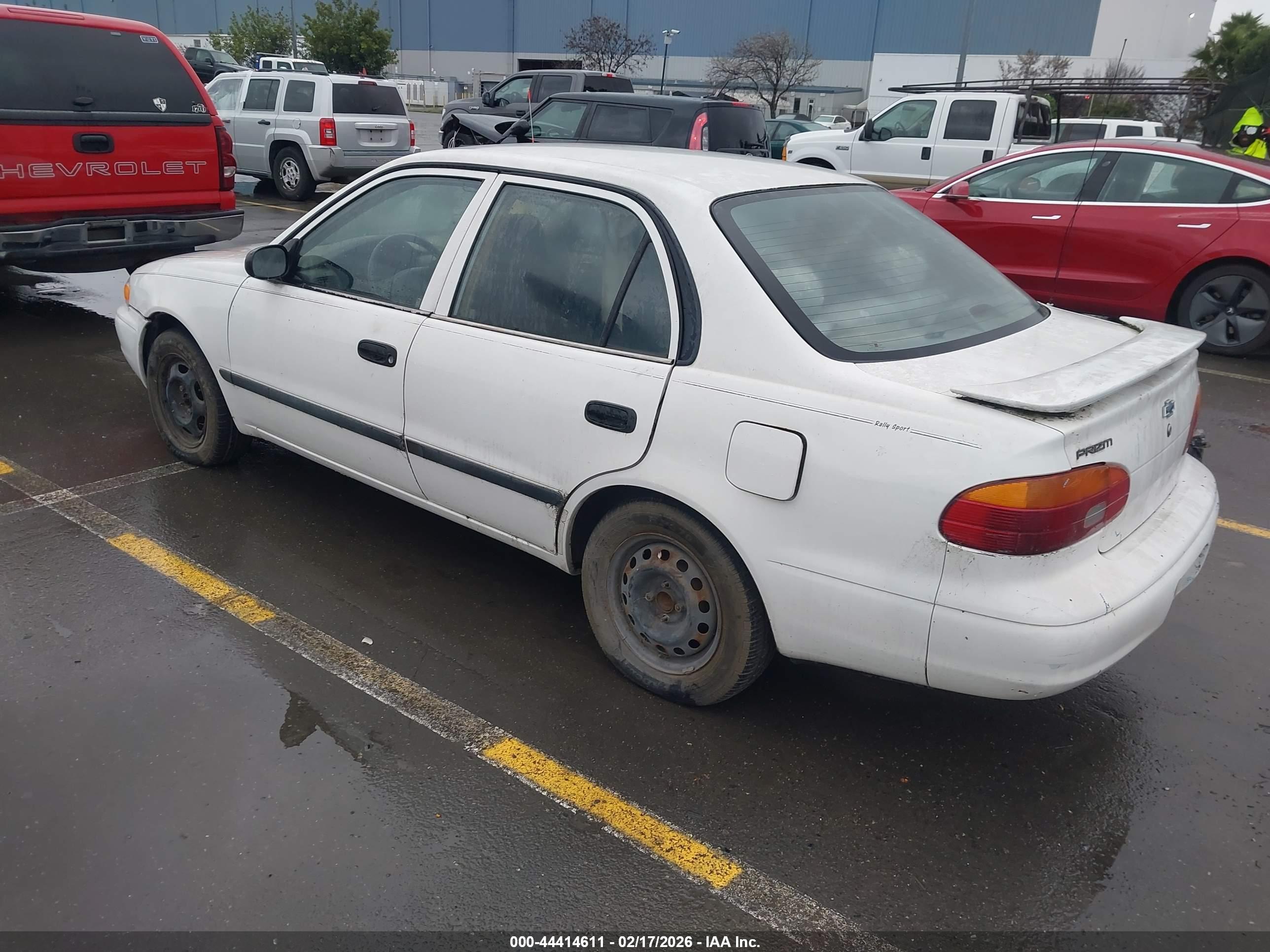 CHEVROLET PRIZM image 3