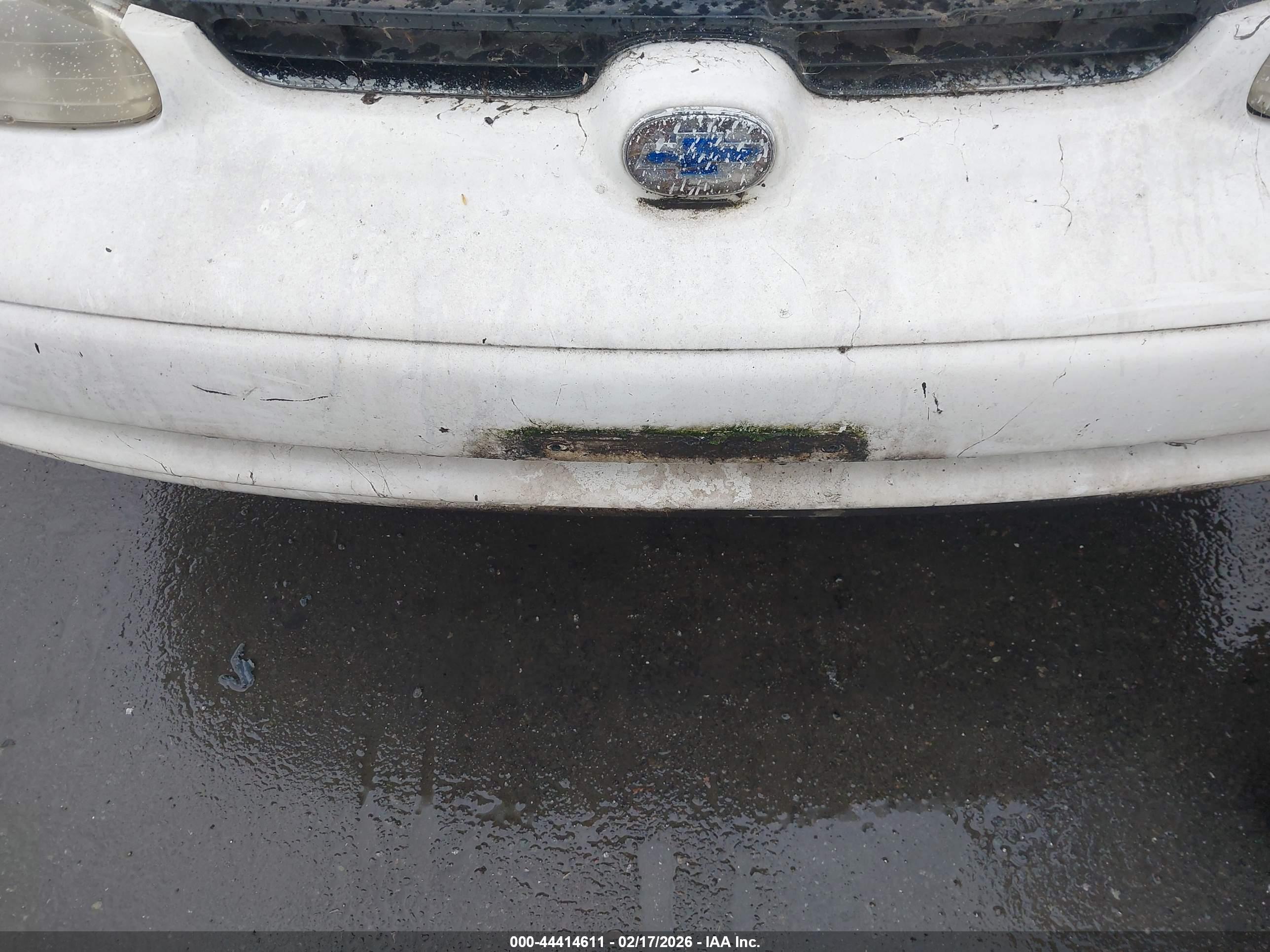 CHEVROLET PRIZM image 6