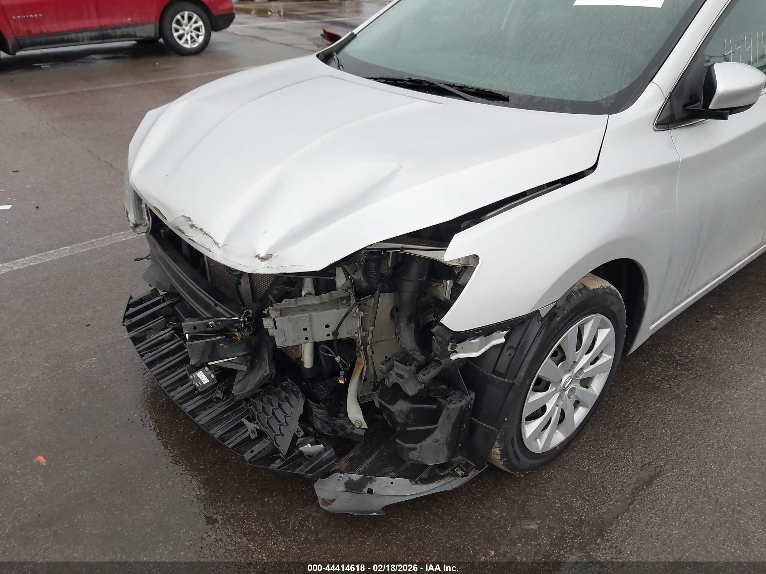 NISSAN SENTRA image 6