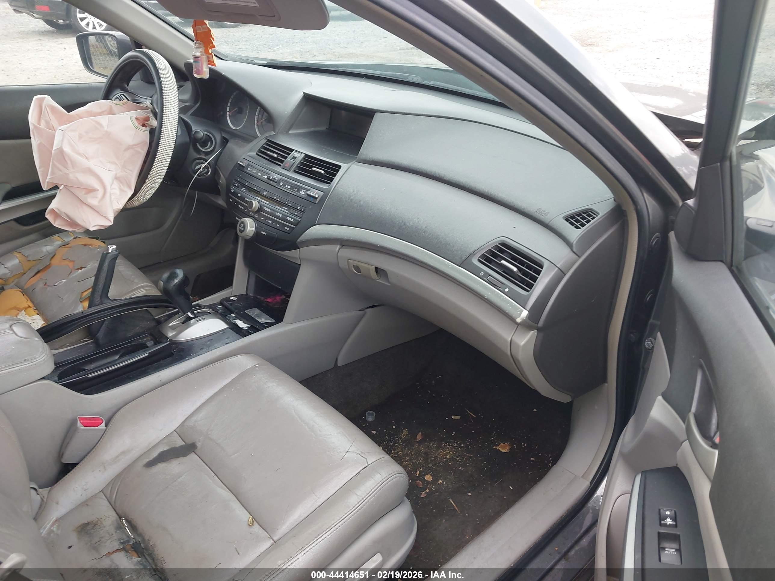 HONDA ACCORD image 5
