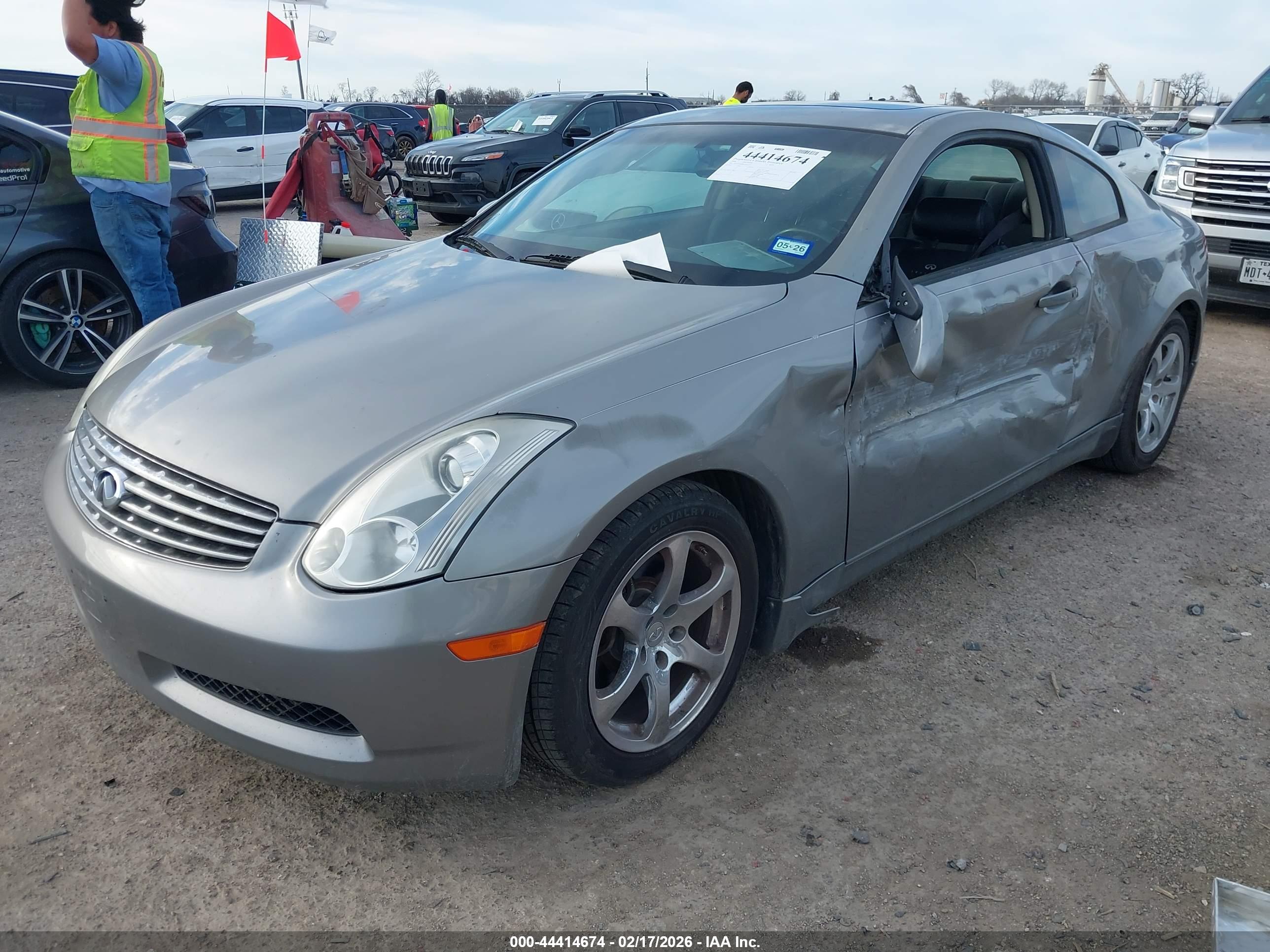 INFINITI G35 image 2
