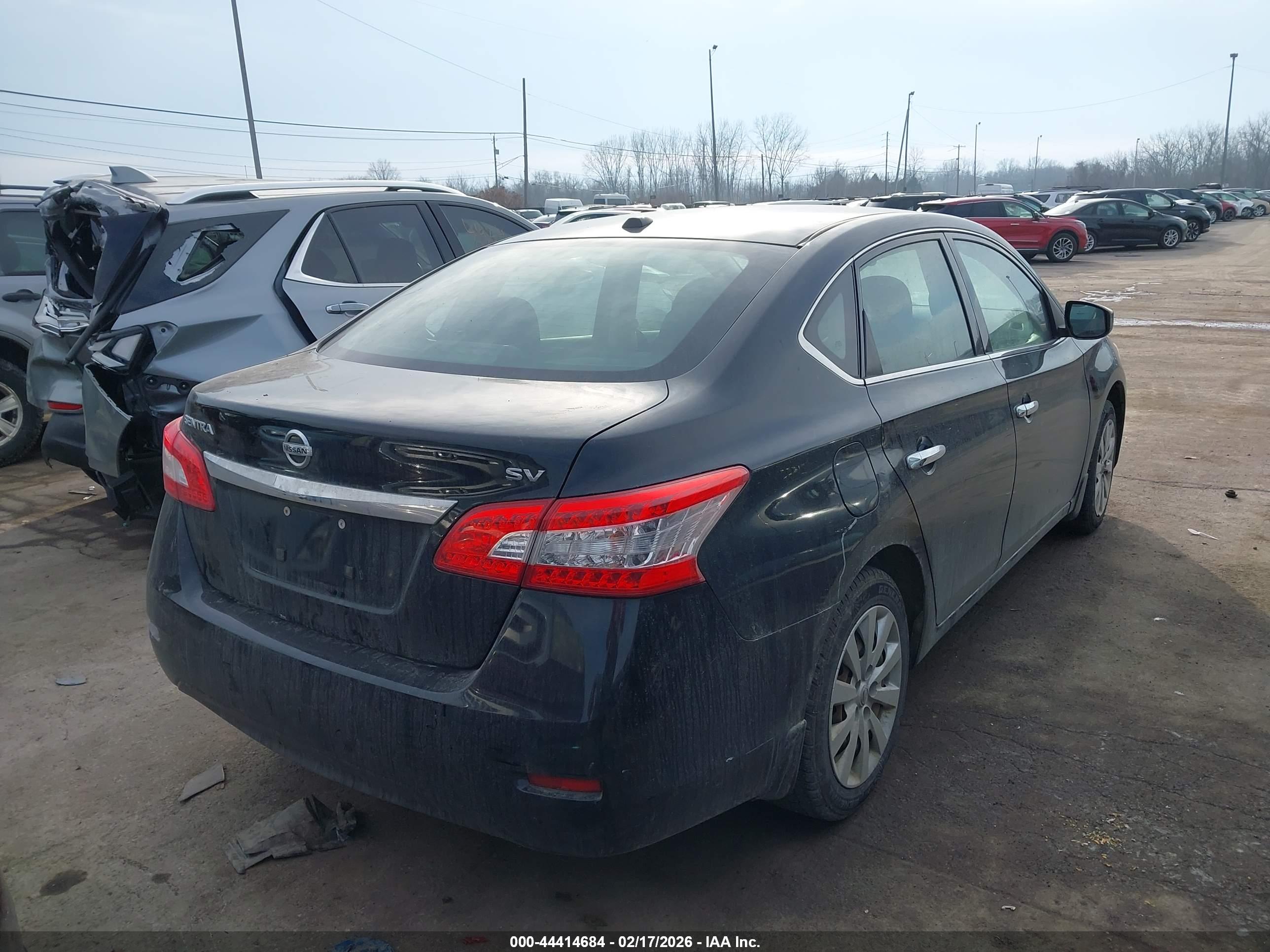 NISSAN SENTRA image 4
