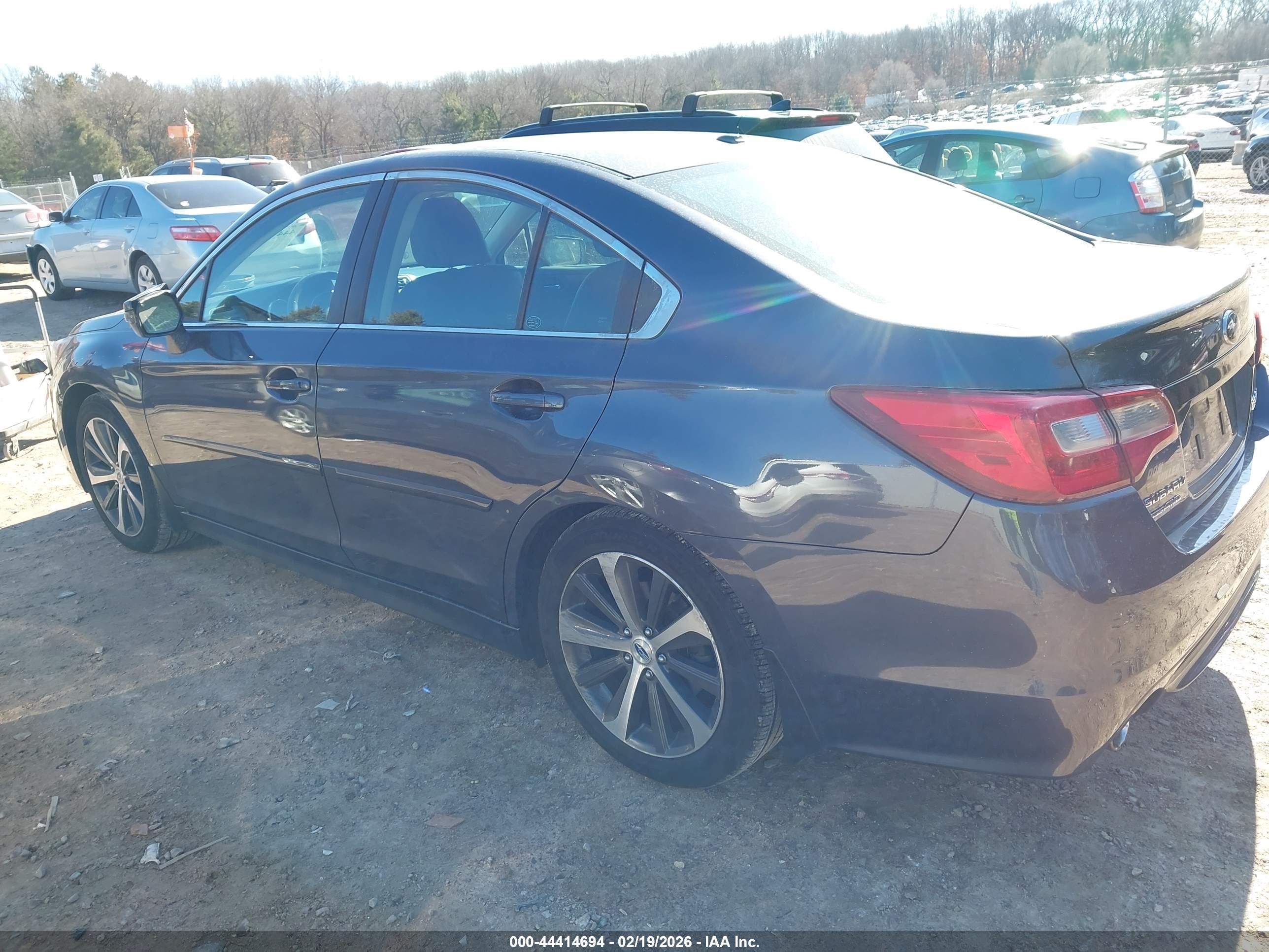SUBARU LEGACY image 3