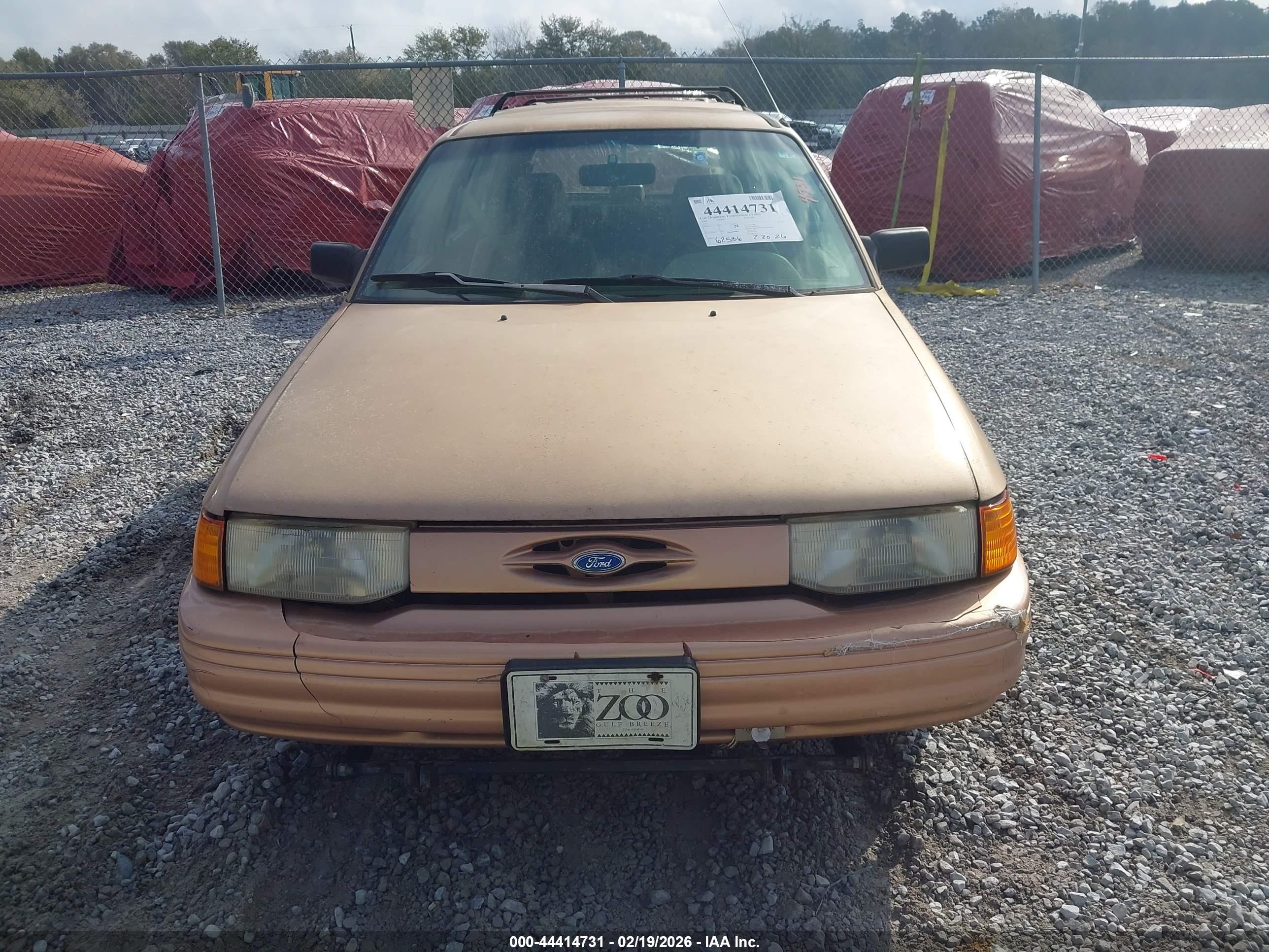 FORD ESCORT image 6
