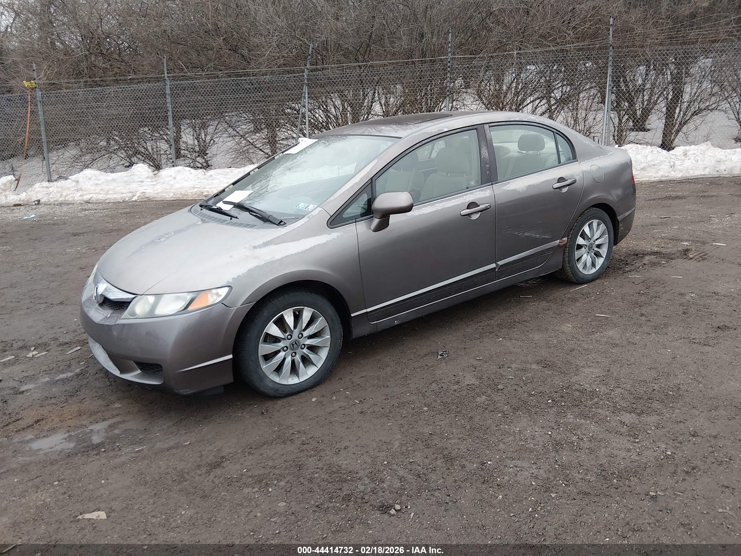 HONDA CIVIC image 2