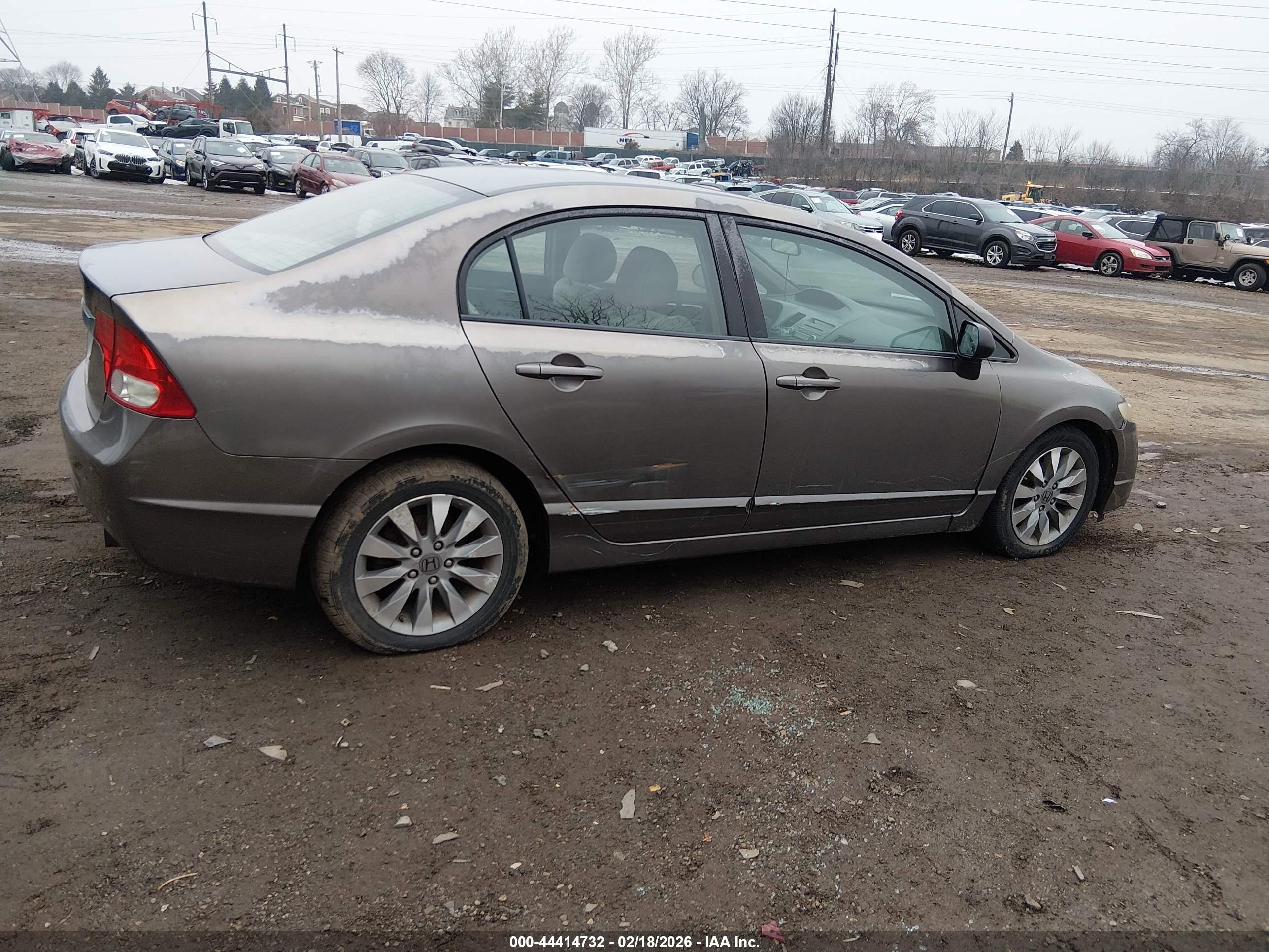 HONDA CIVIC image 4