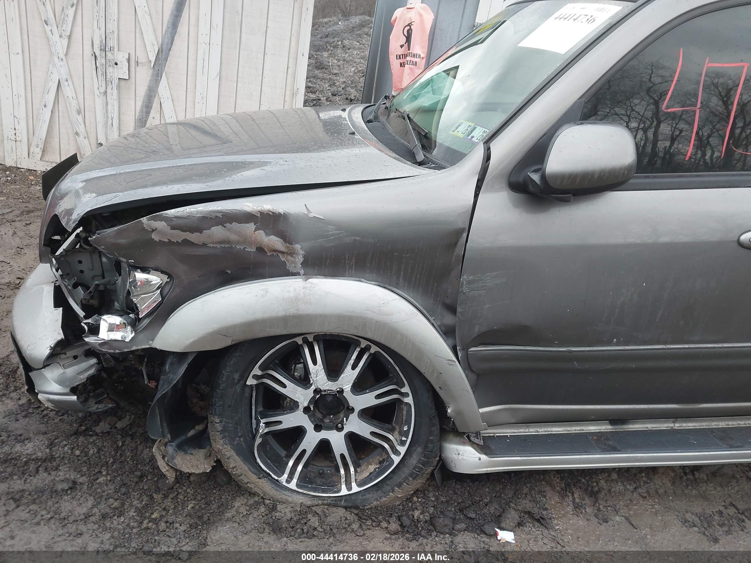 TOYOTA SEQUOIA image 6
