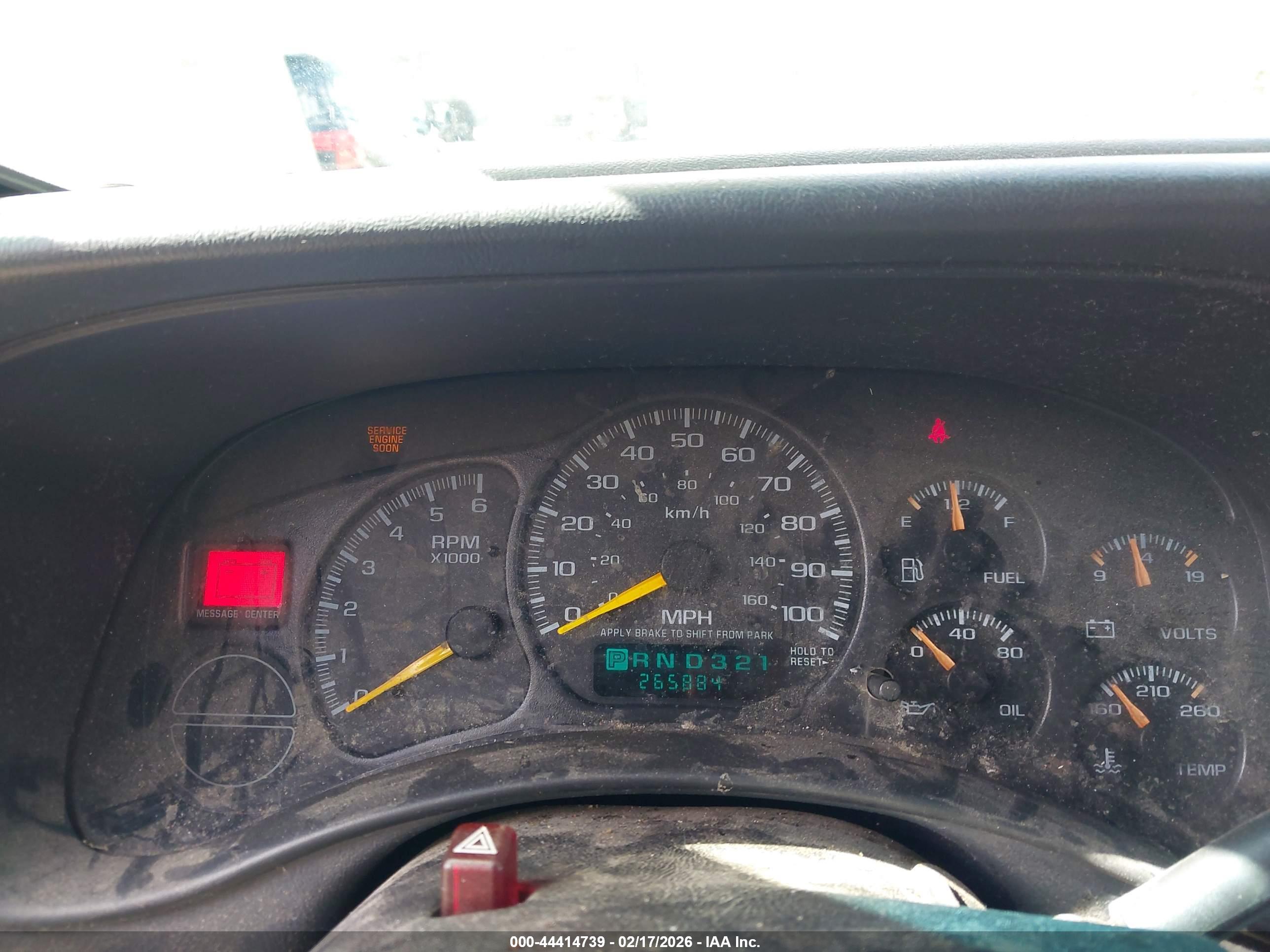 GMC SIERRA image 7