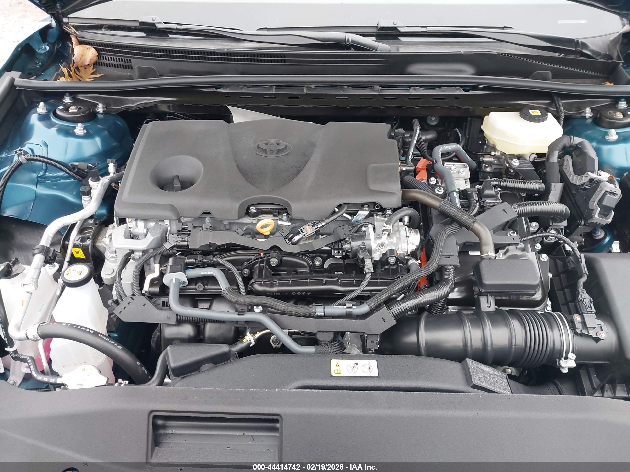 TOYOTA CAMRY image 10