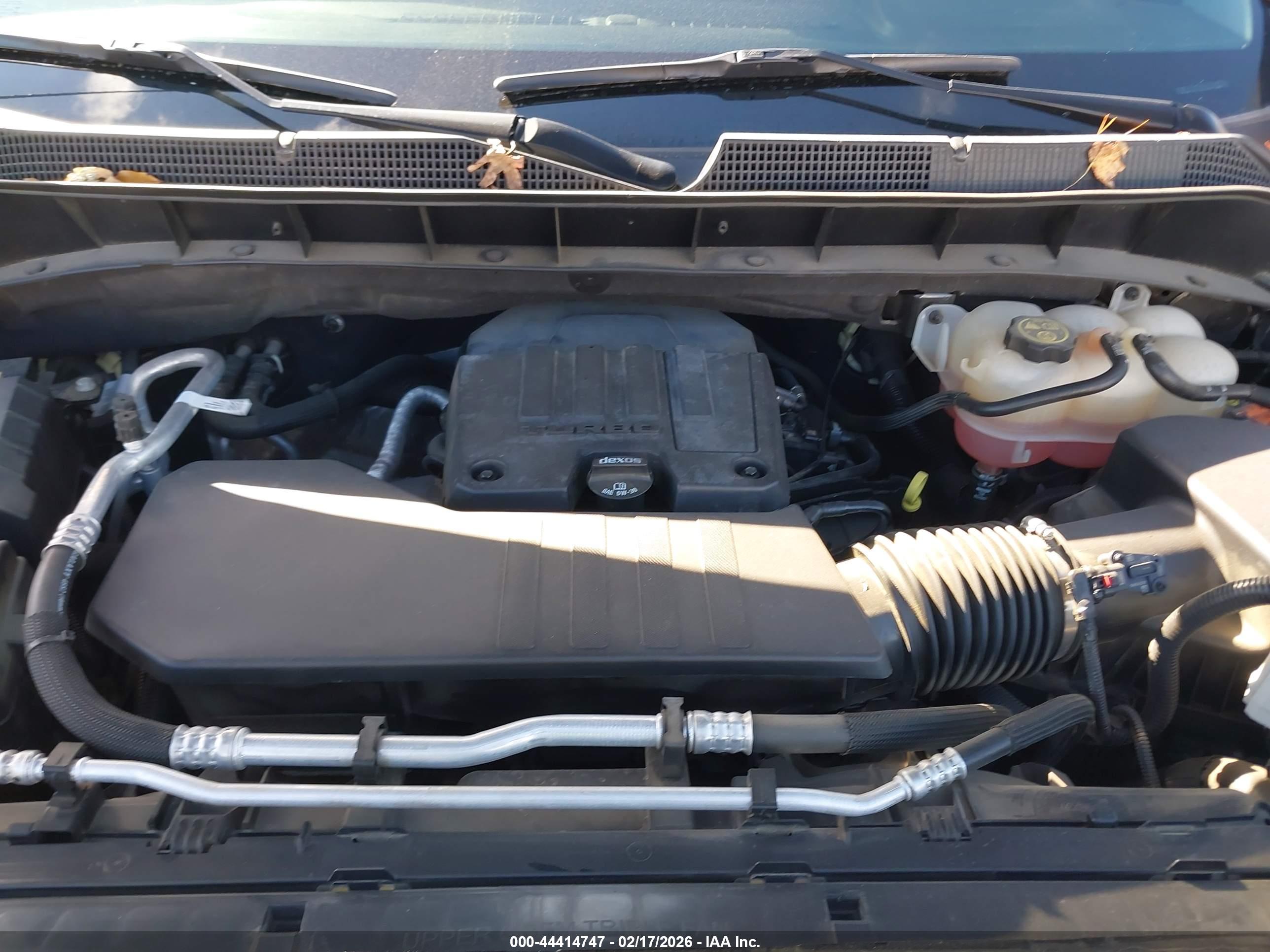 CHEVROLET SILVERADO image 10
