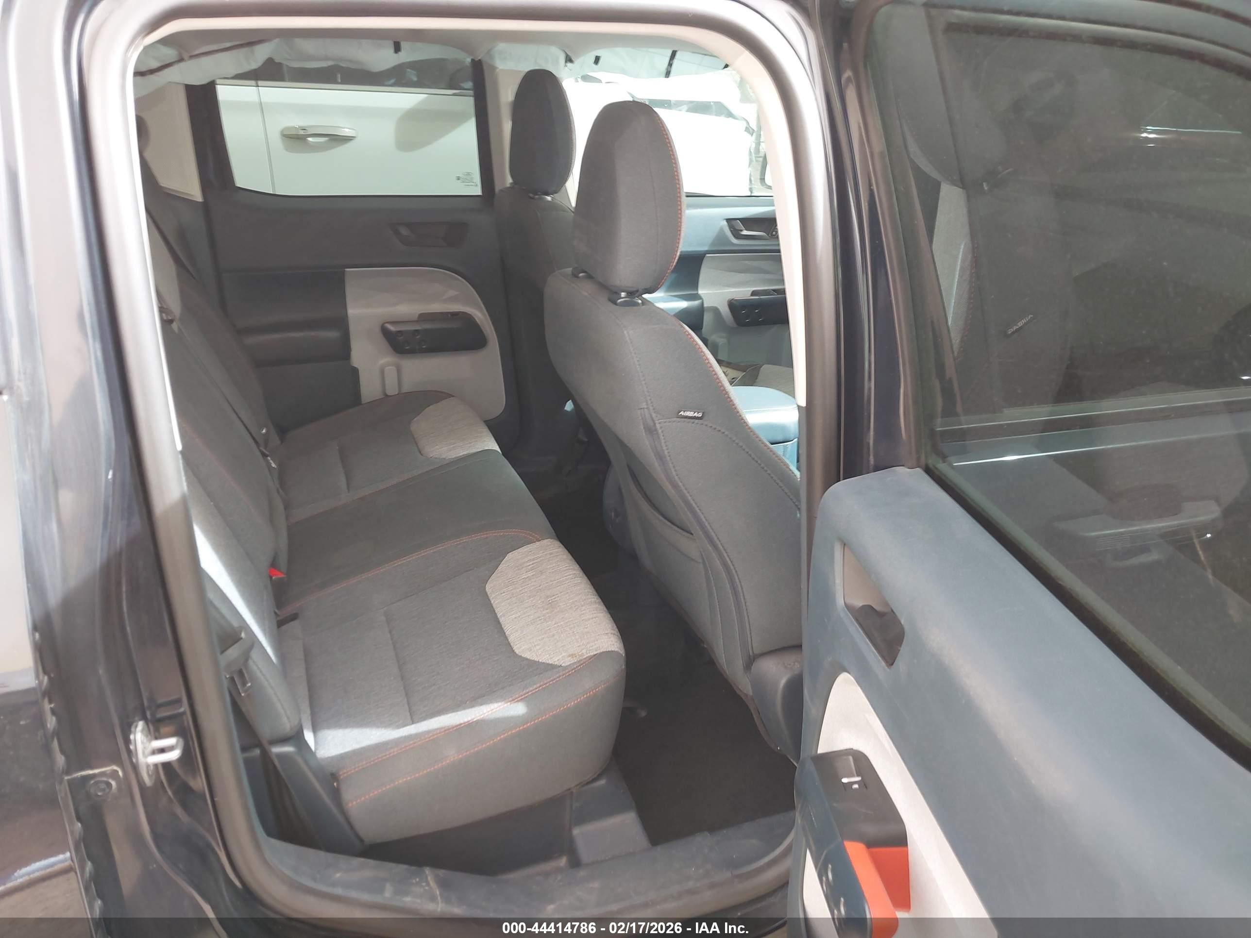 FORD MAVERICK image 8