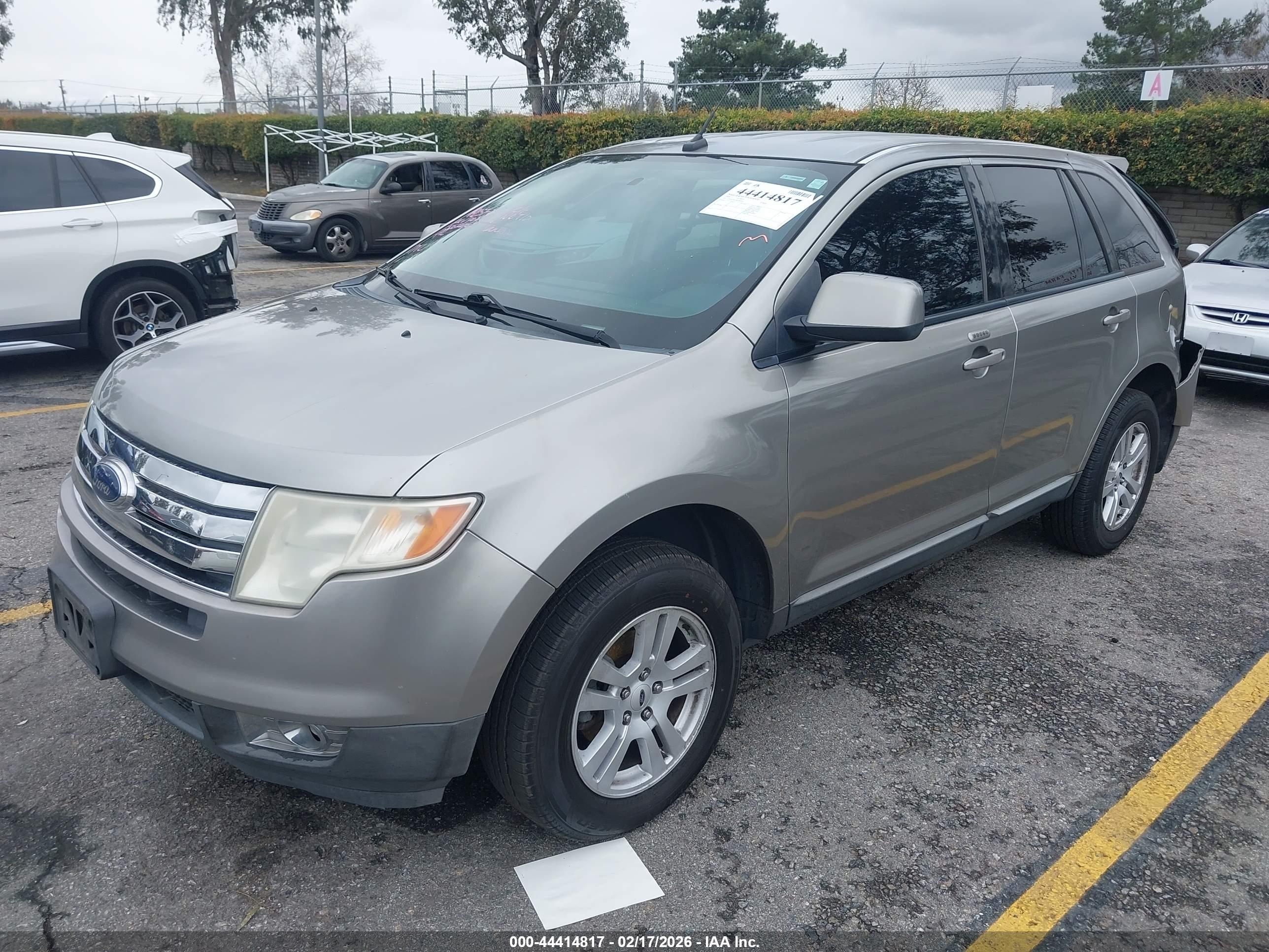 FORD EDGE image 2