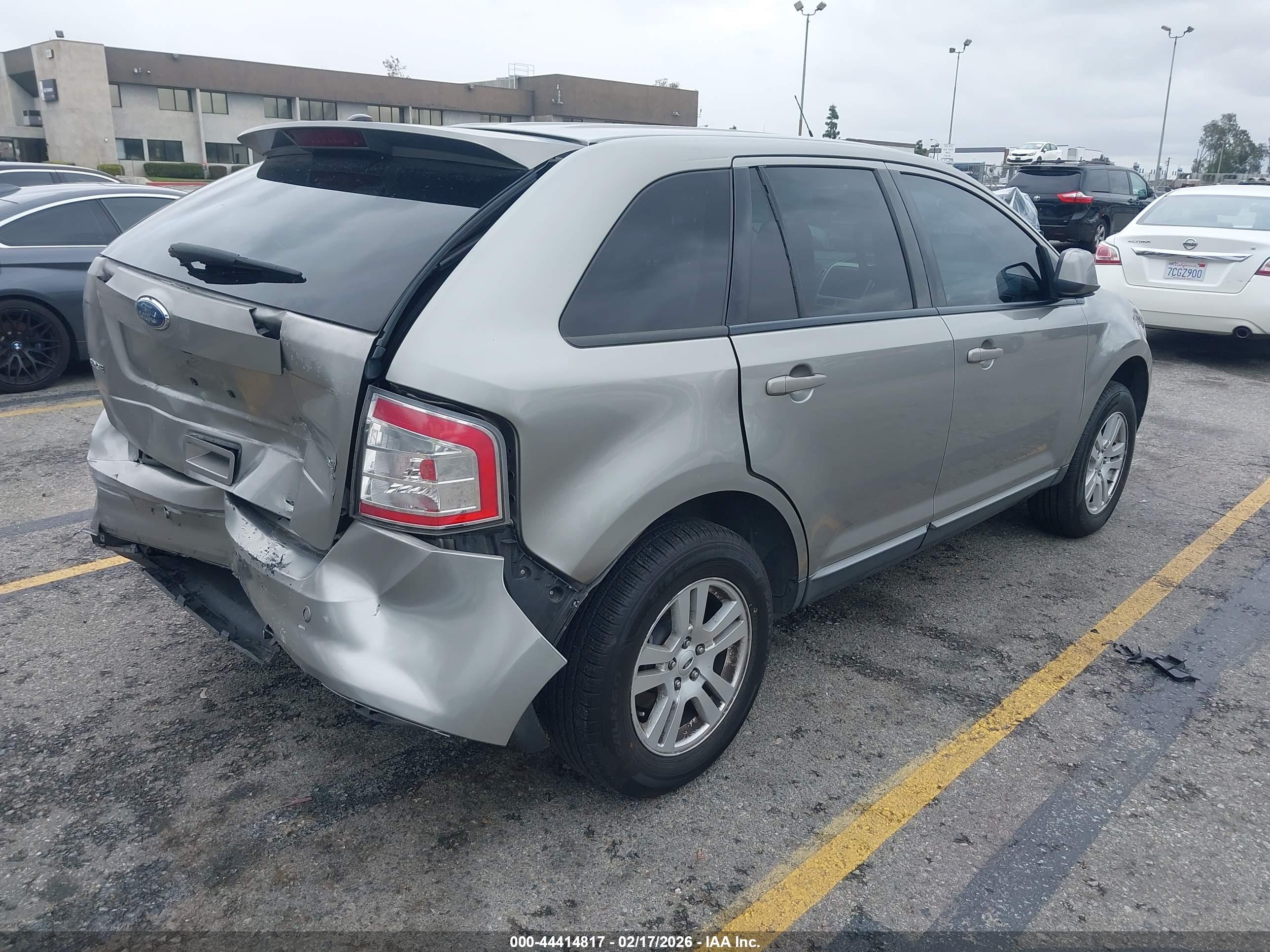 FORD EDGE image 4