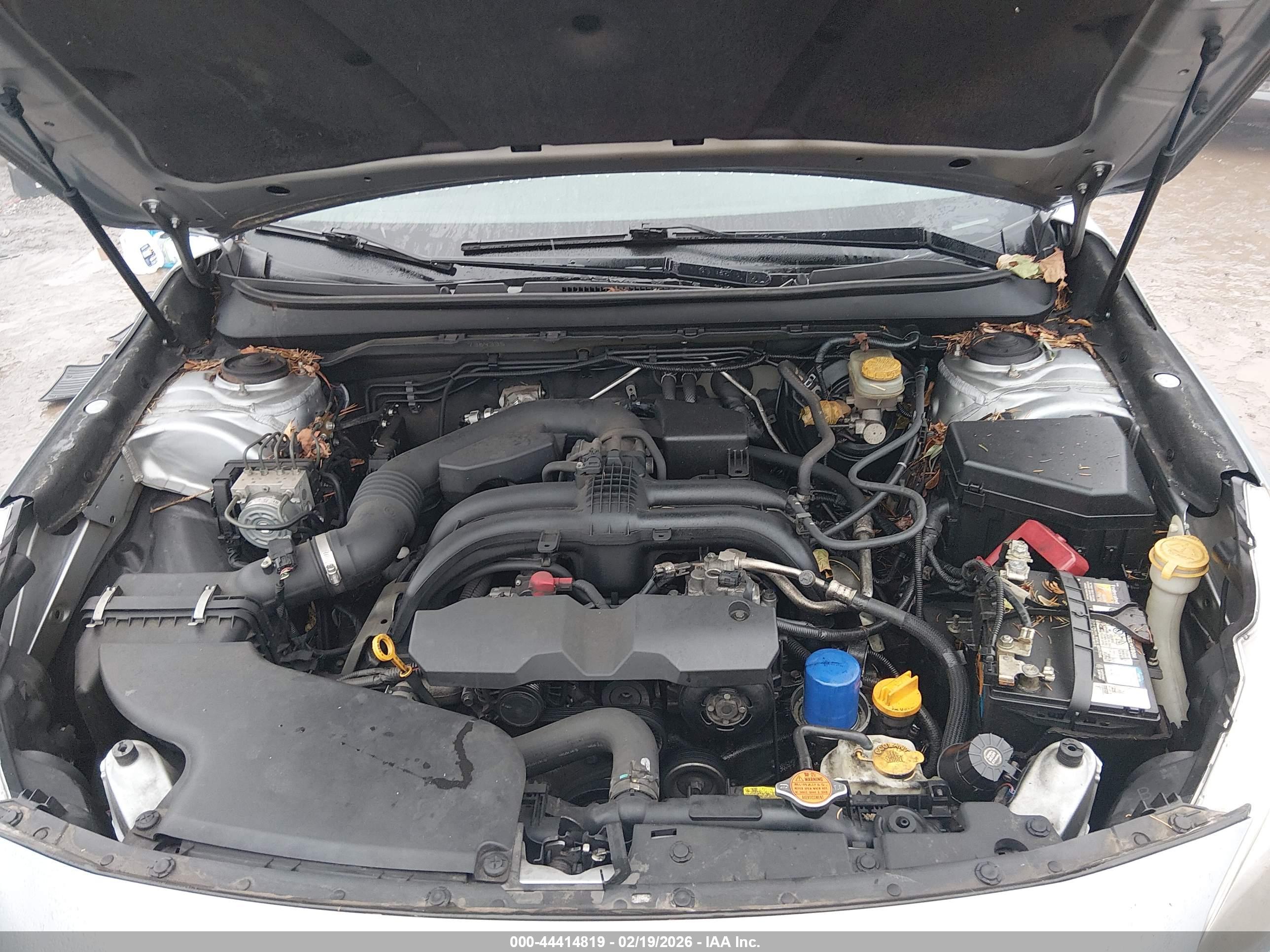 SUBARU OUTBACK image 10