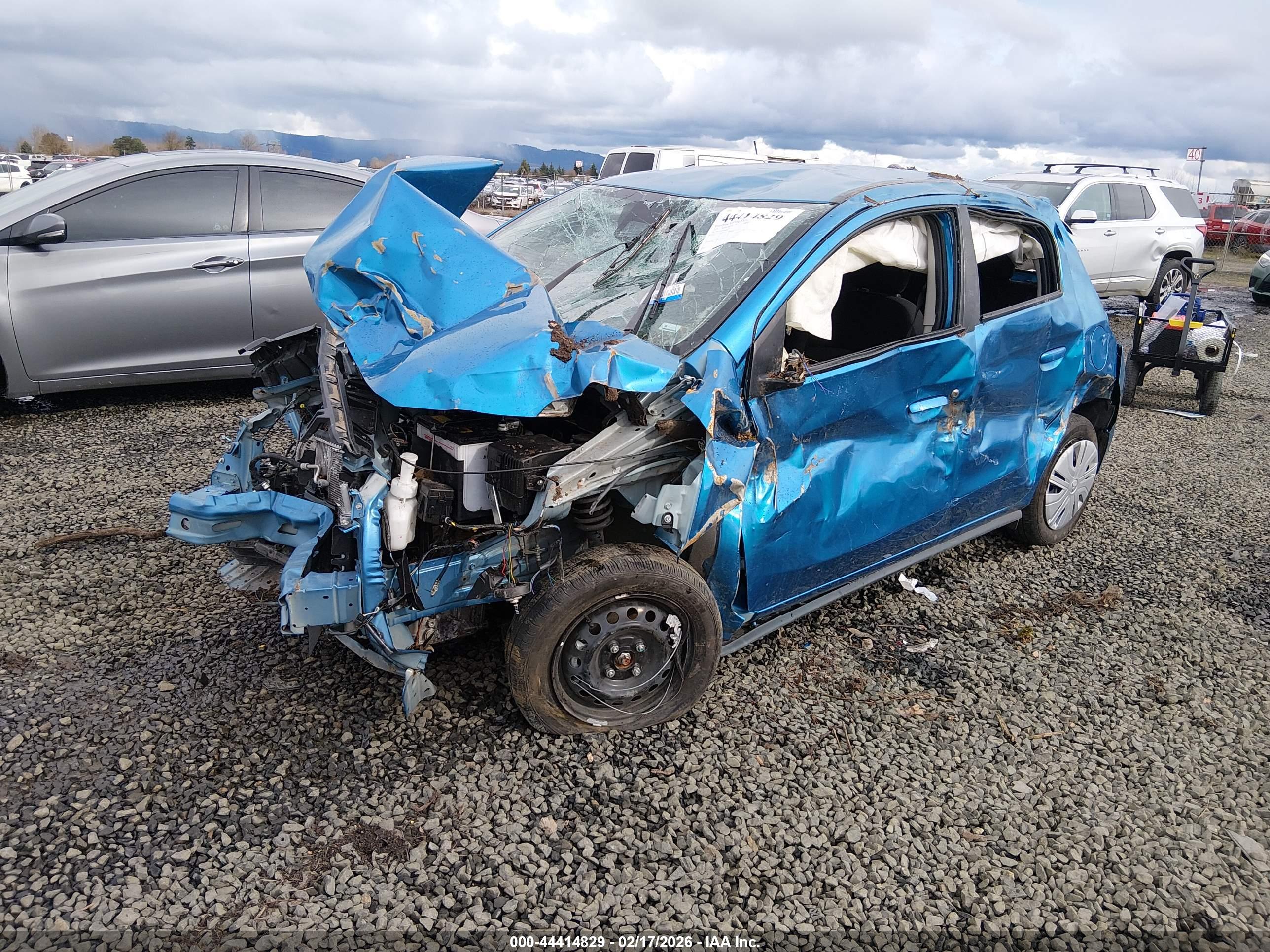 MITSUBISHI MIRAGE image 2
