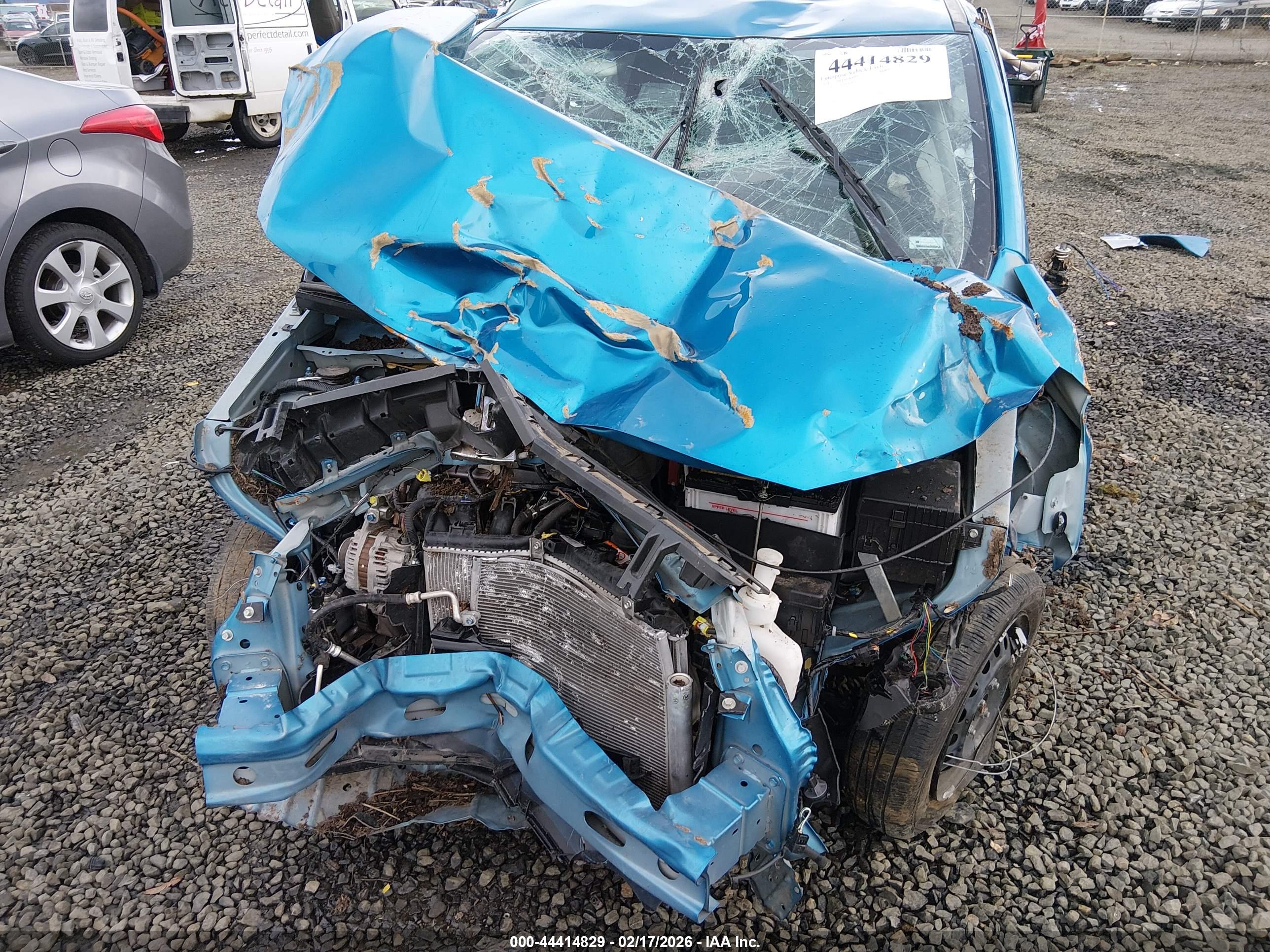 MITSUBISHI MIRAGE image 6