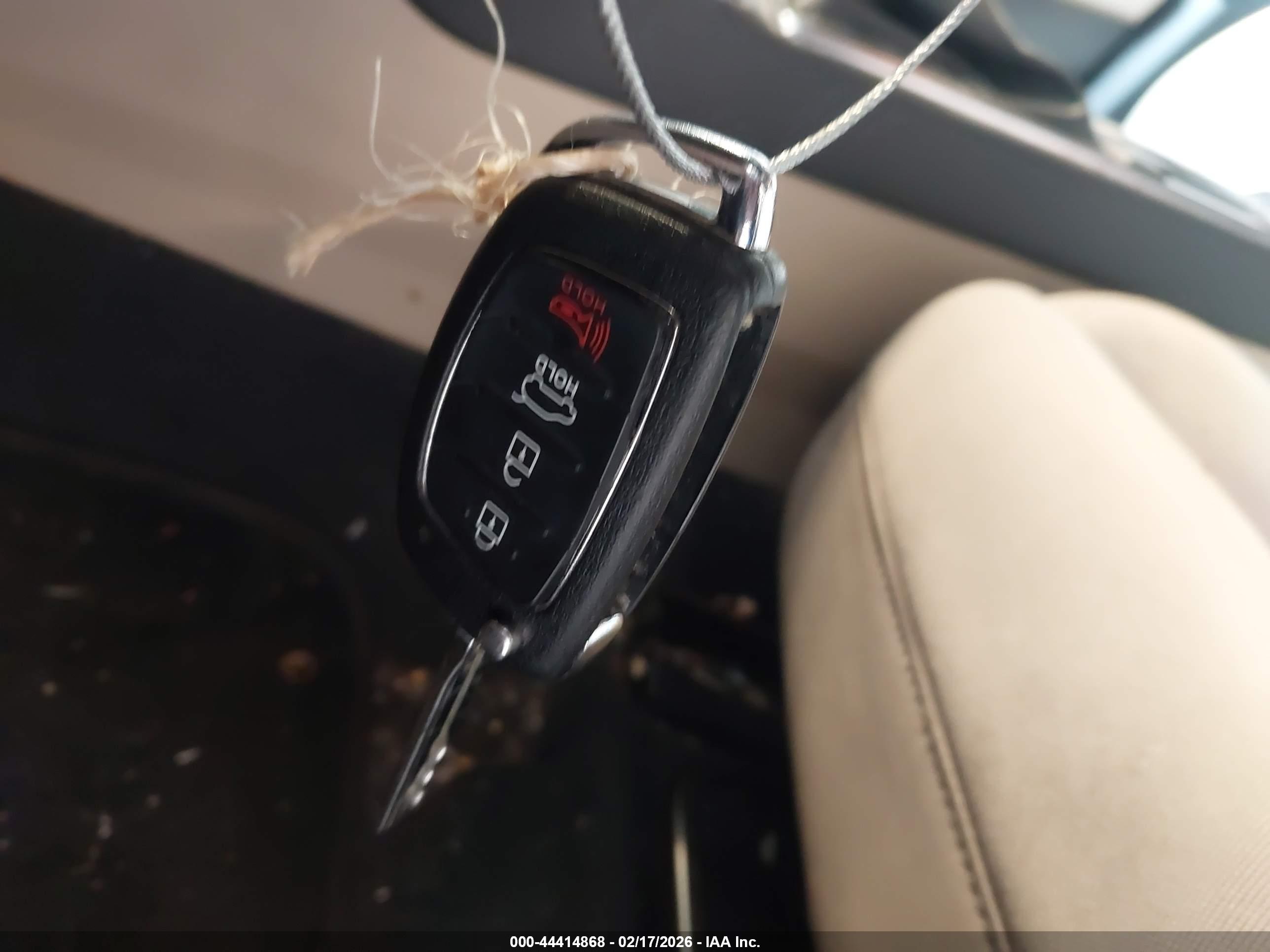 HYUNDAI SONATA image 11