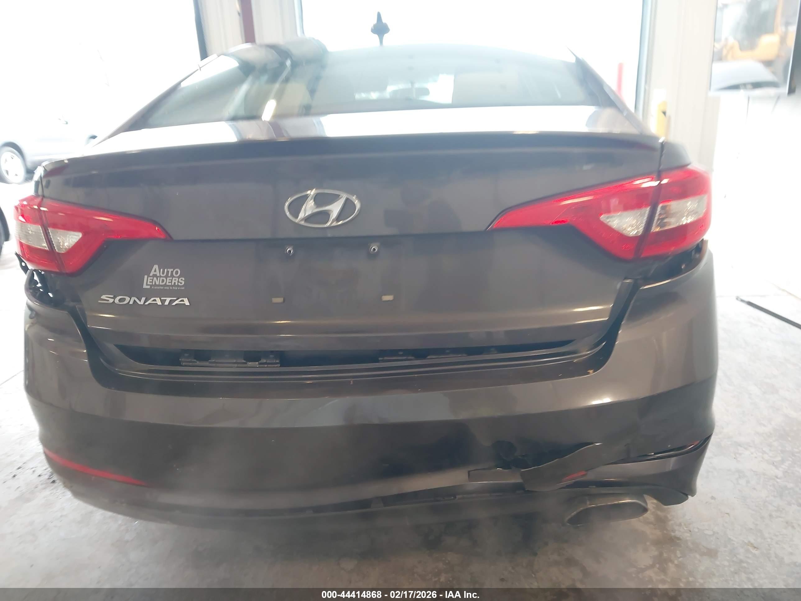 HYUNDAI SONATA image 6