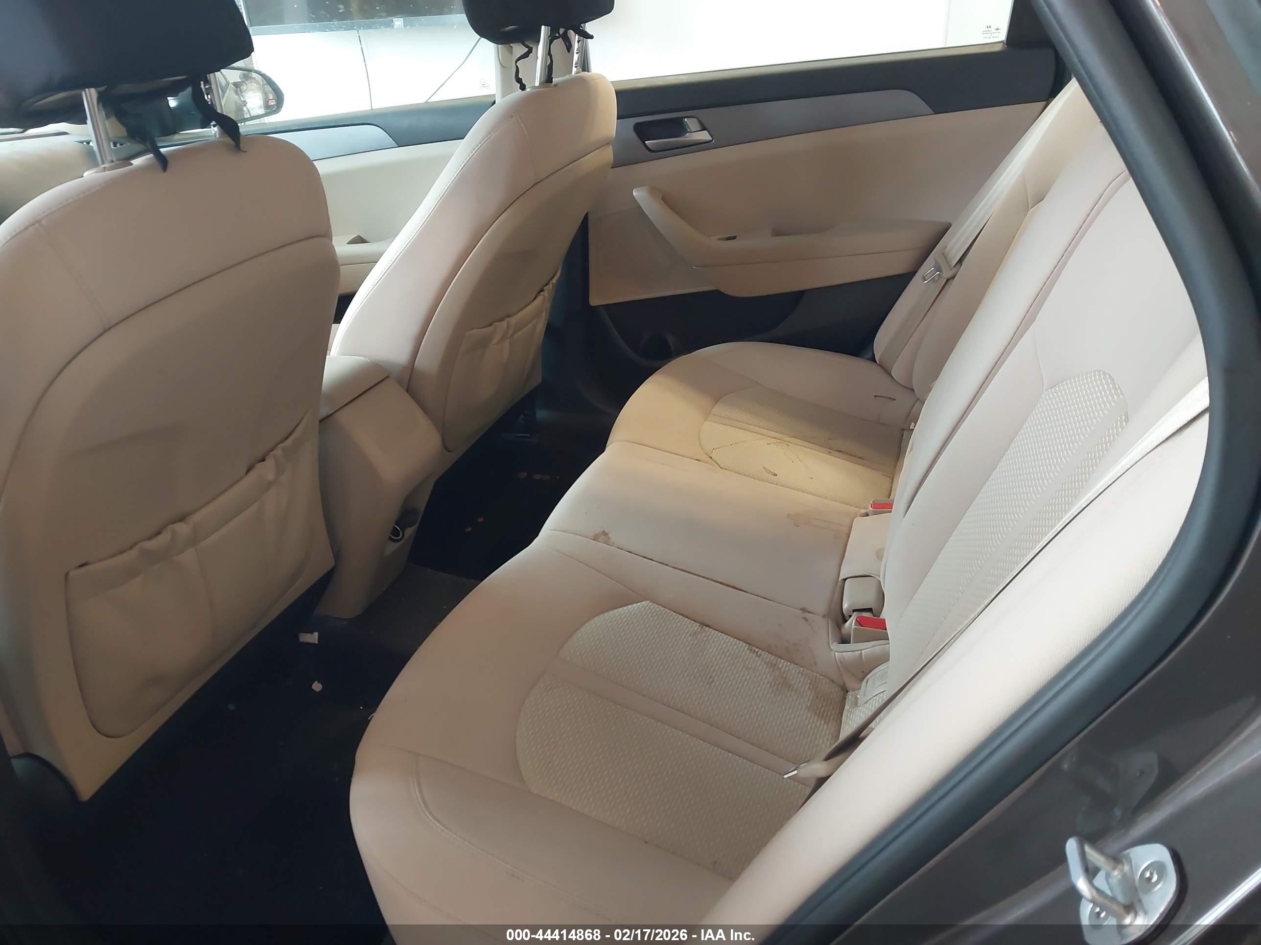 HYUNDAI SONATA image 8