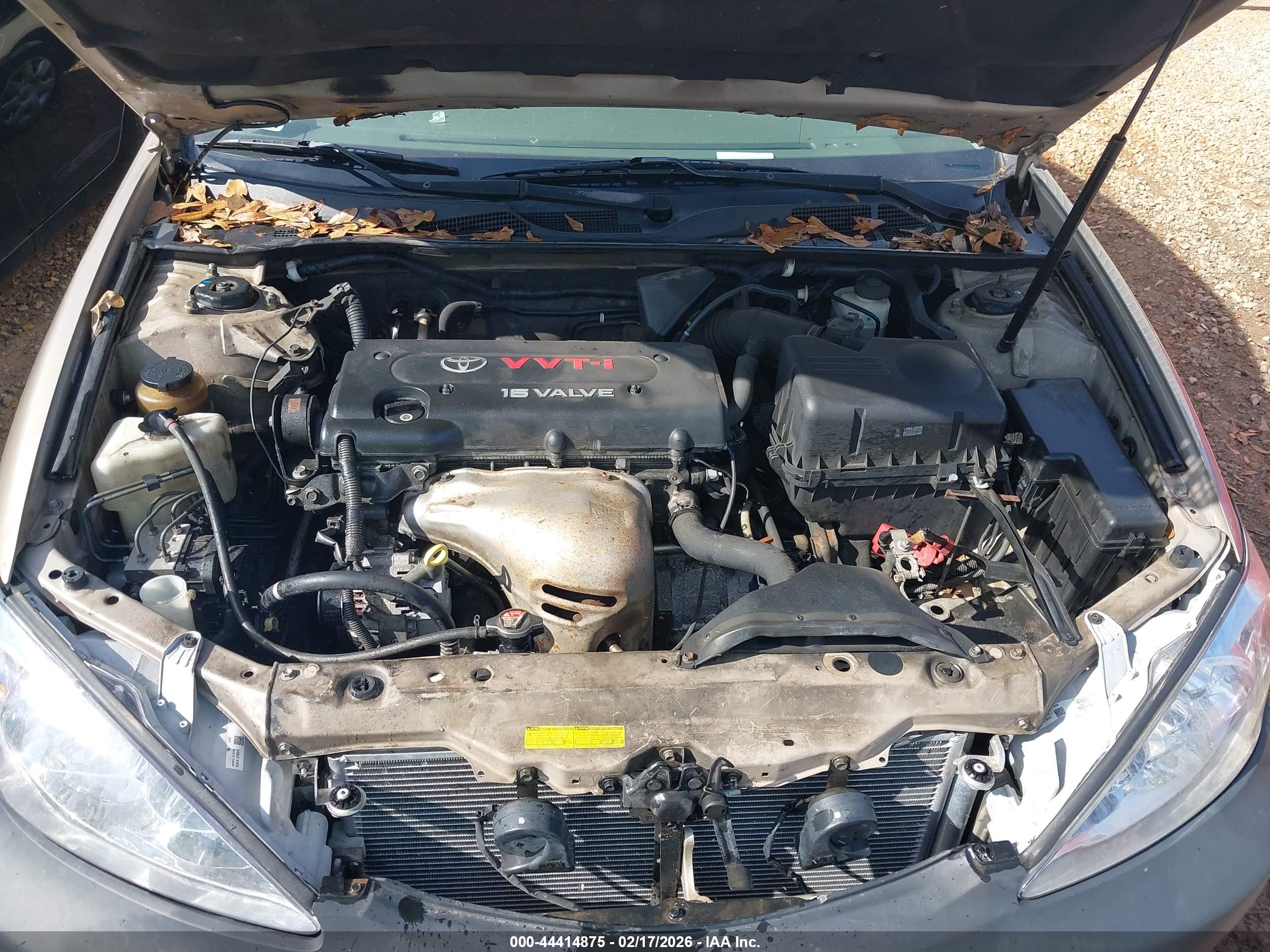 TOYOTA CAMRY image 10