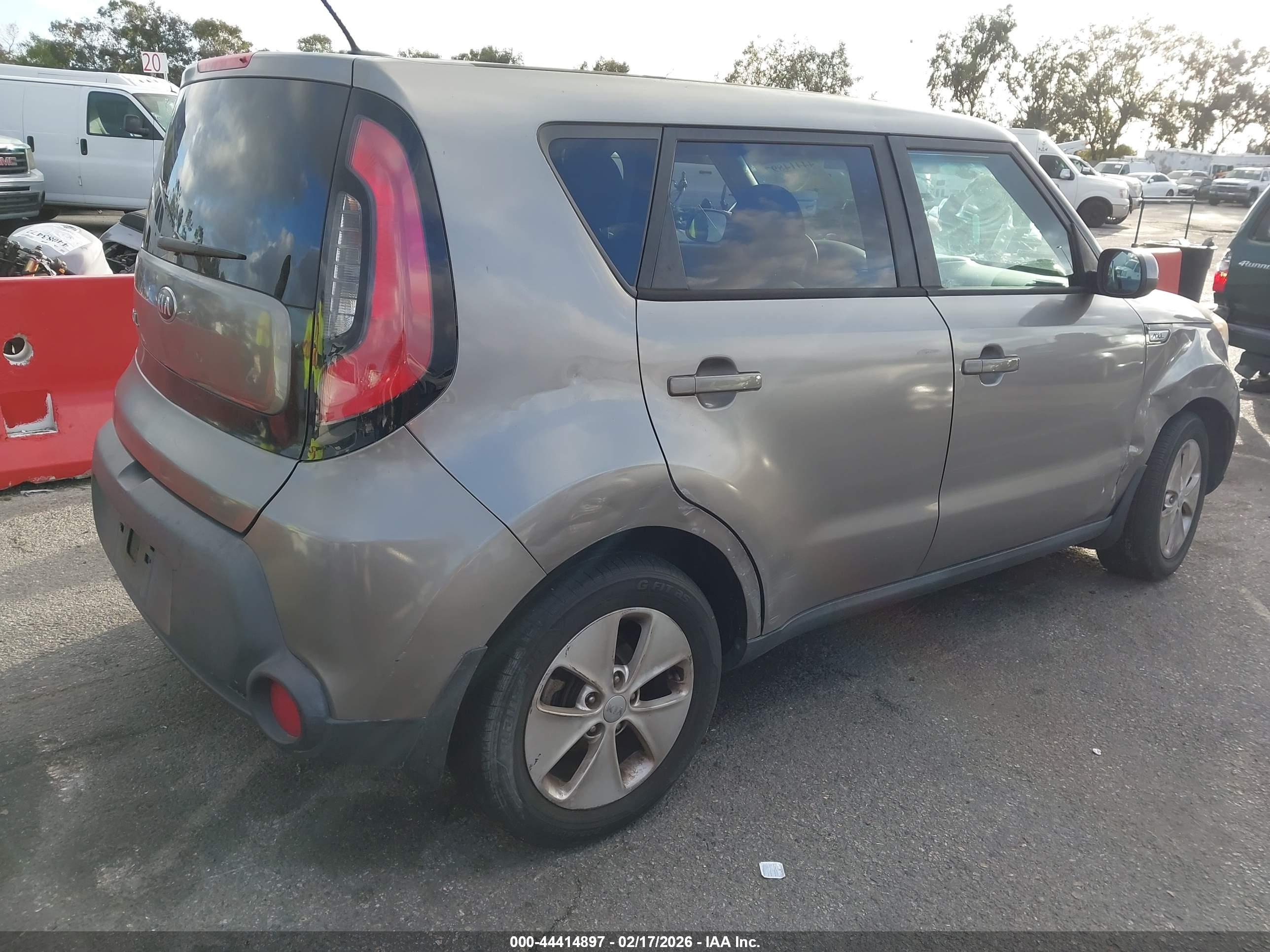 KIA SOUL image 4