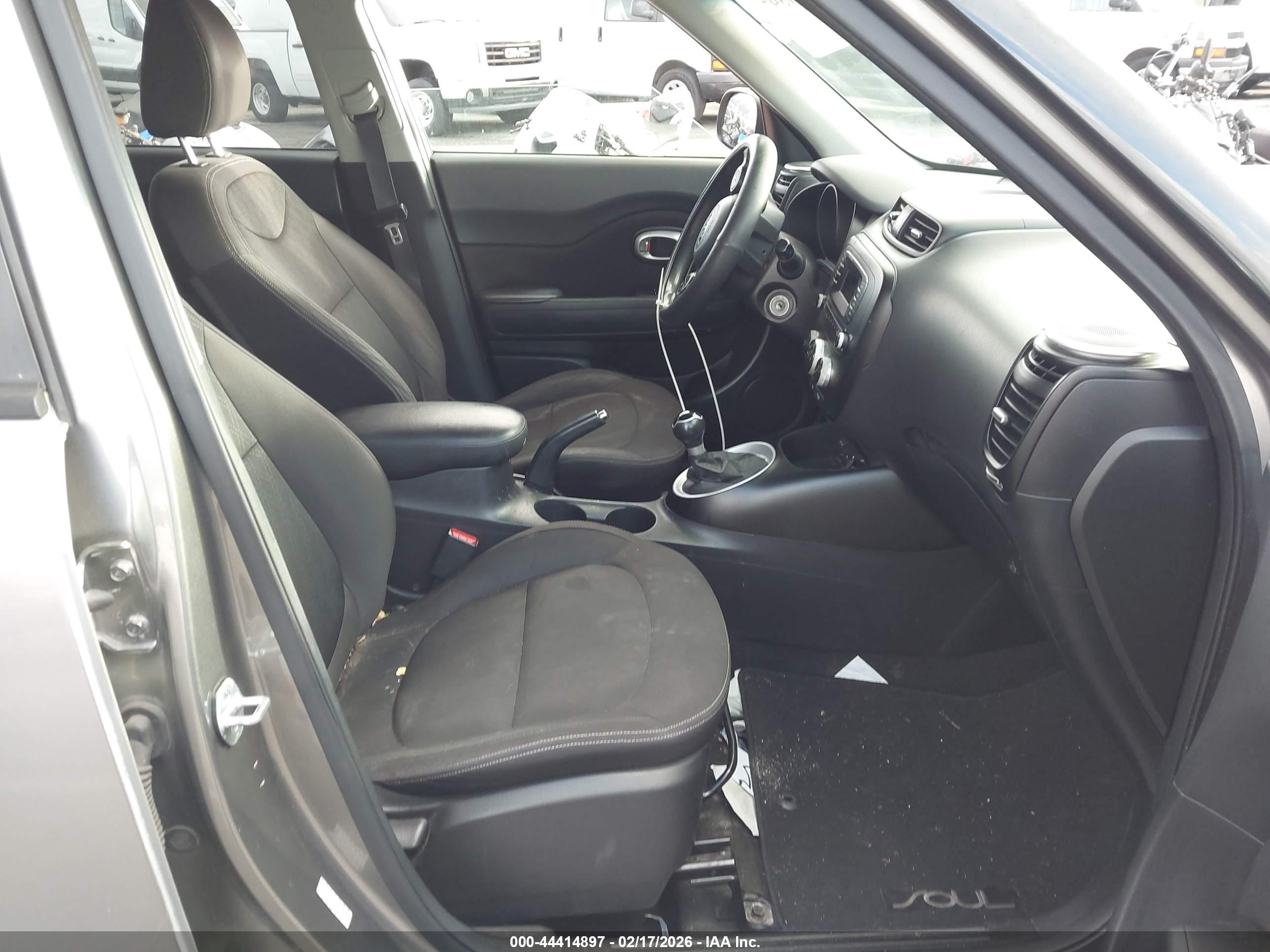 KIA SOUL image 5