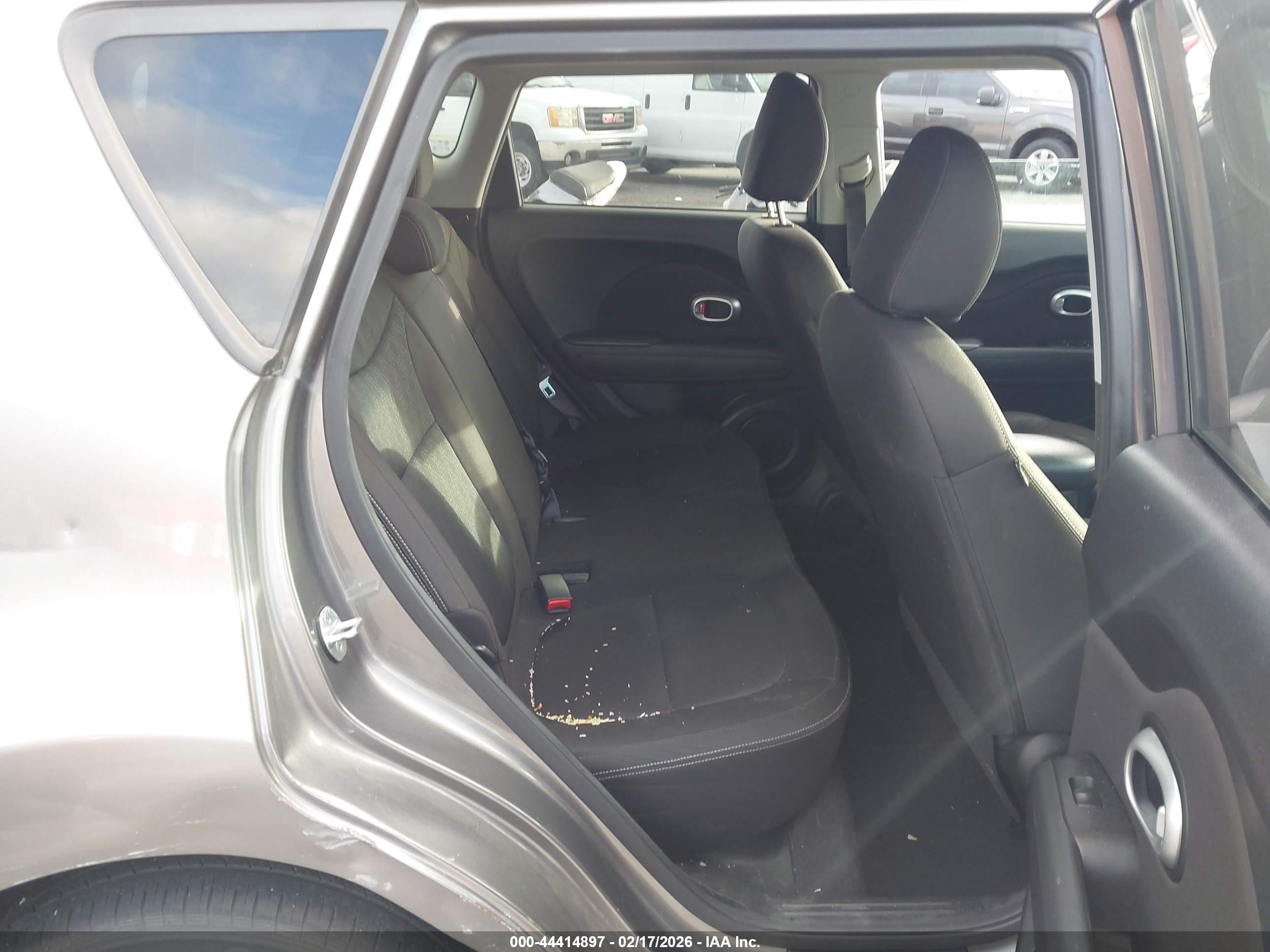 KIA SOUL image 8