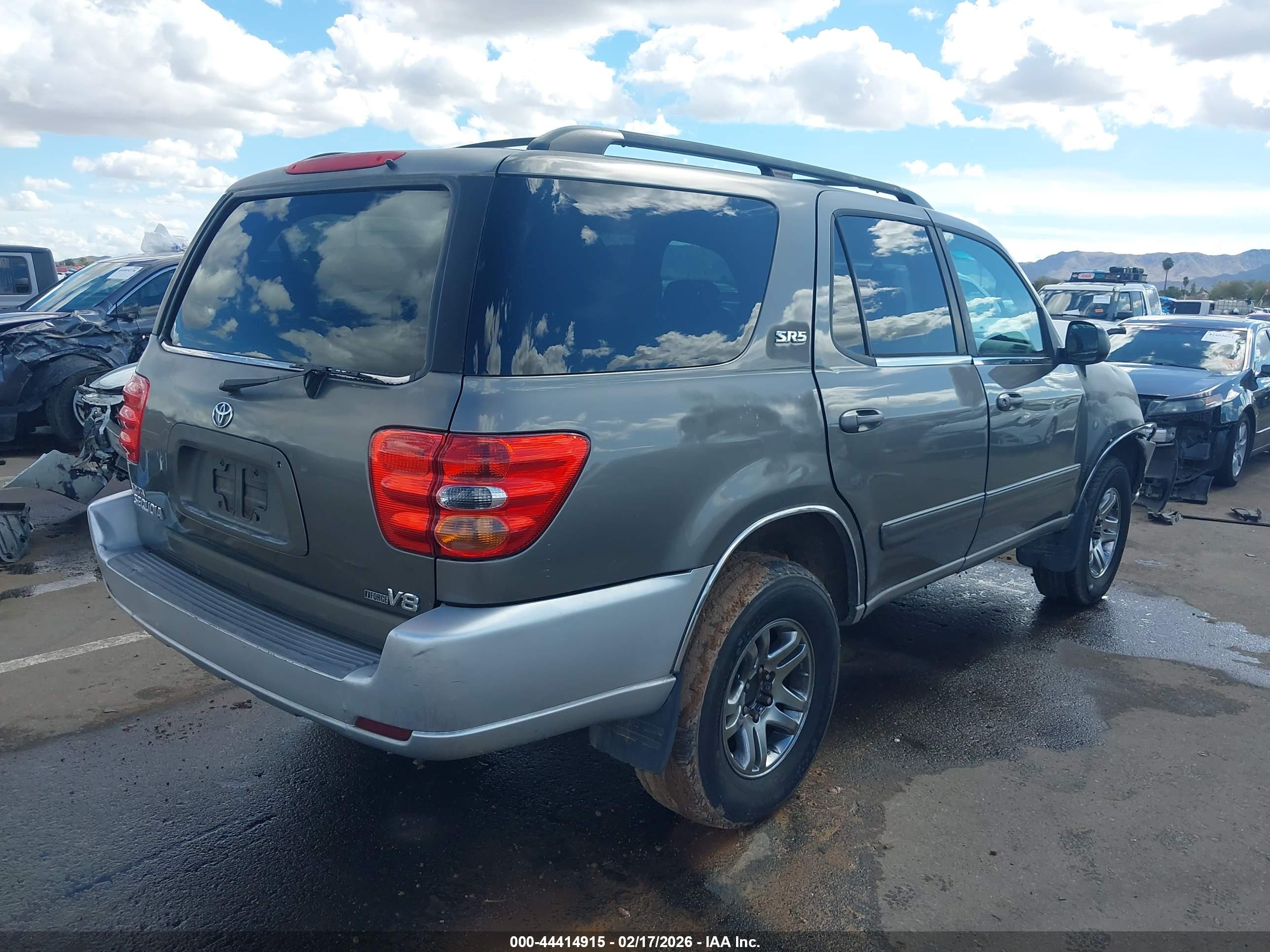 TOYOTA SEQUOIA image 4