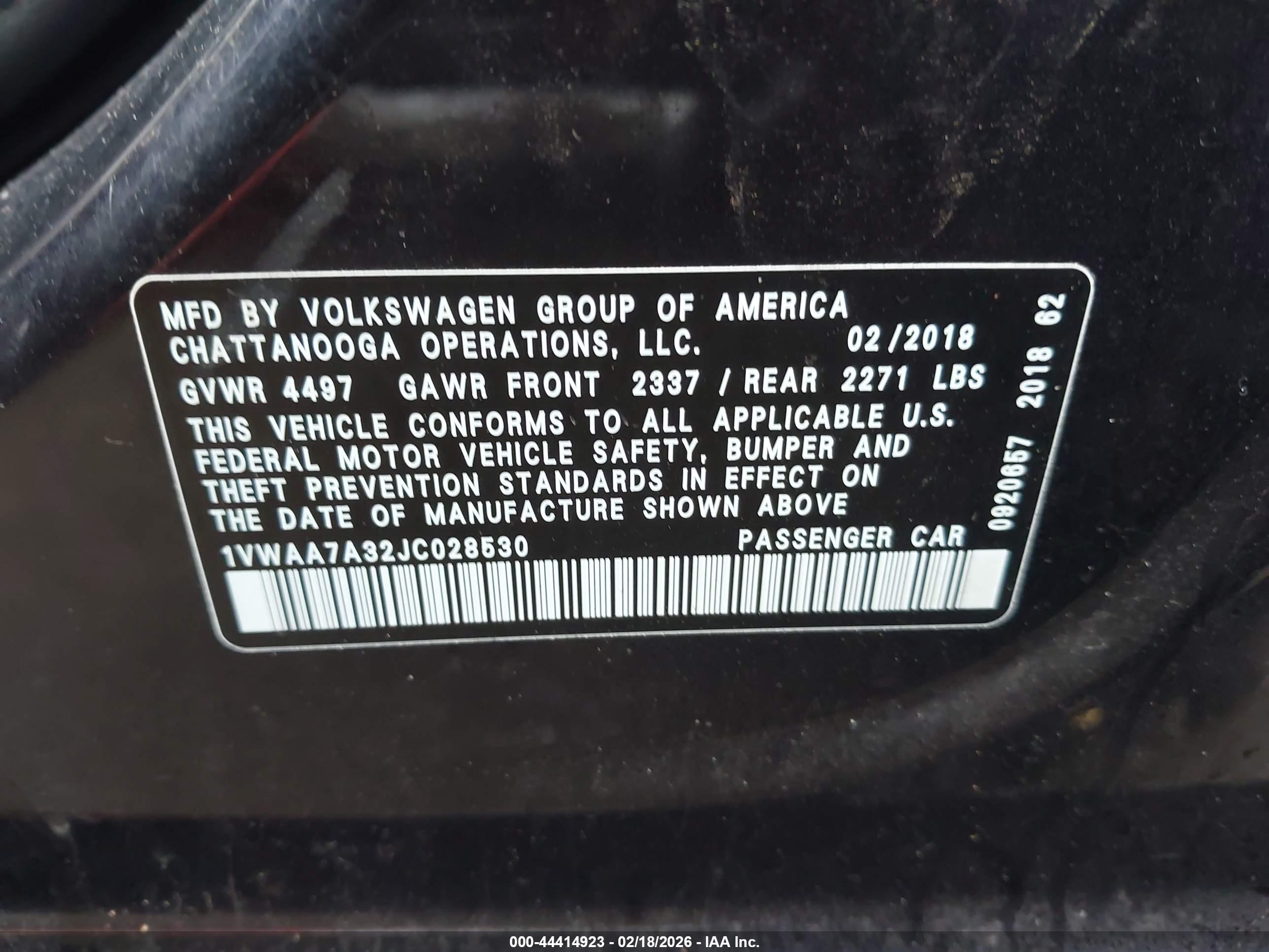 VOLKSWAGEN PASSAT image 9