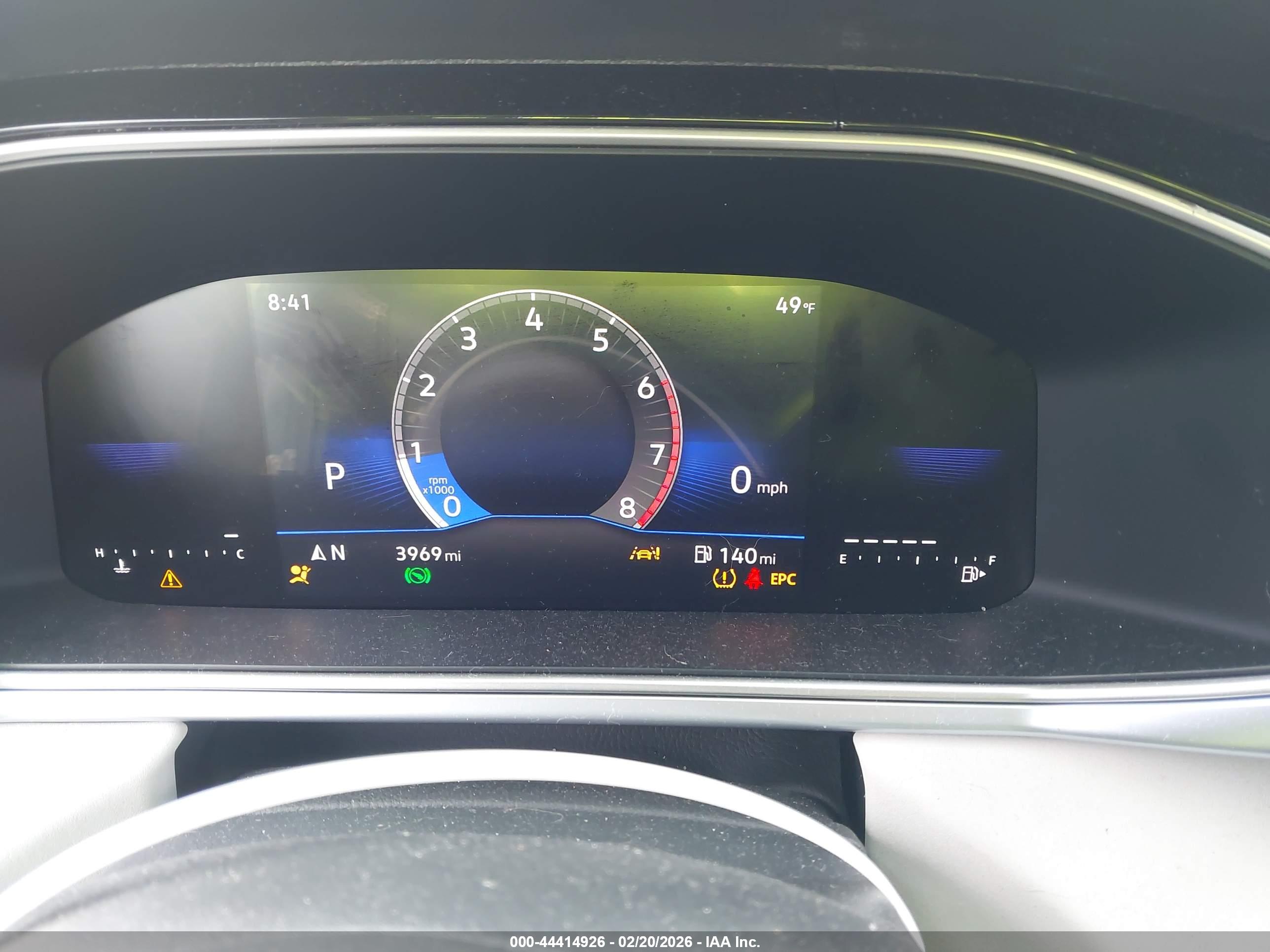 VOLKSWAGEN TAOS image 7