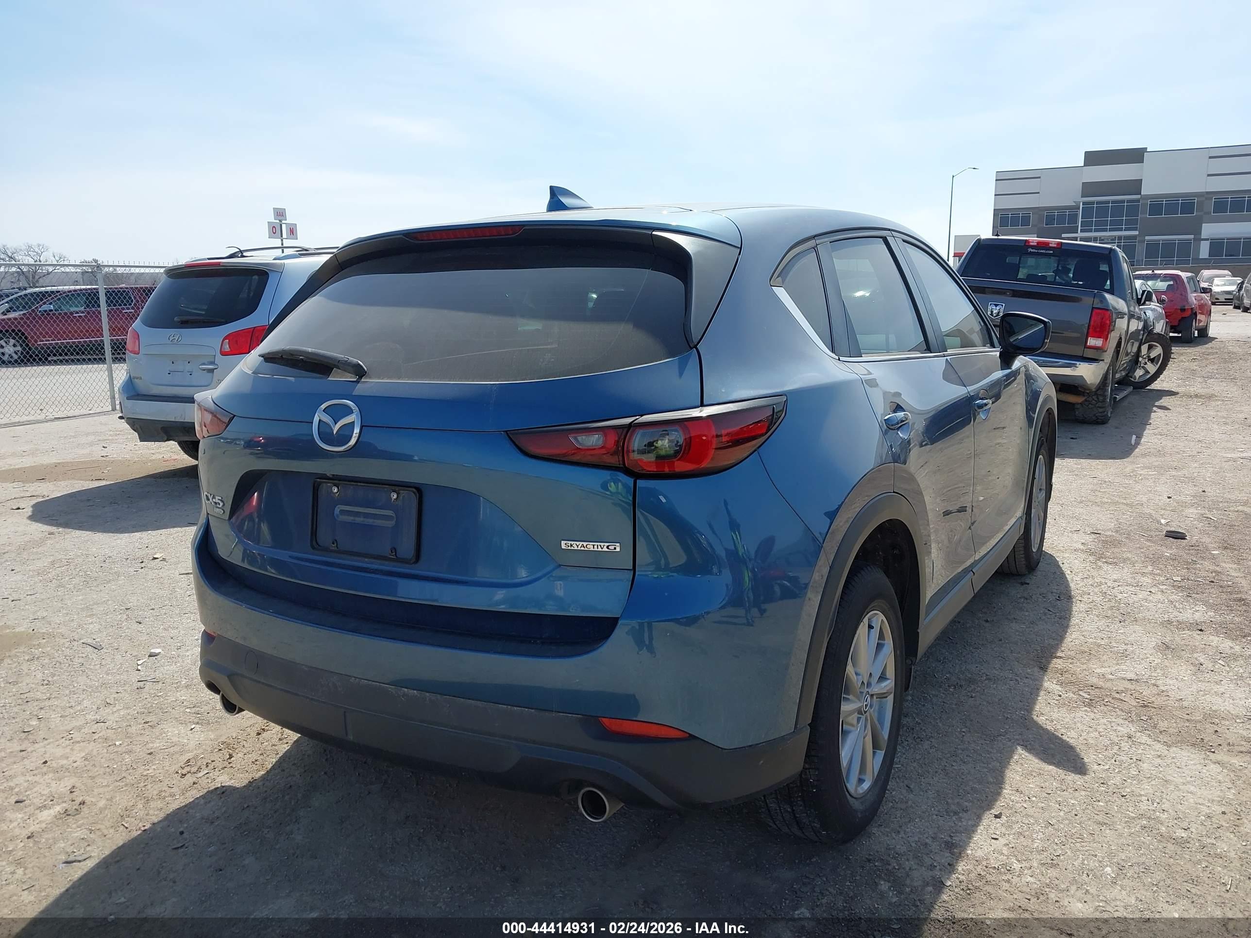 MAZDA CX-5 image 4