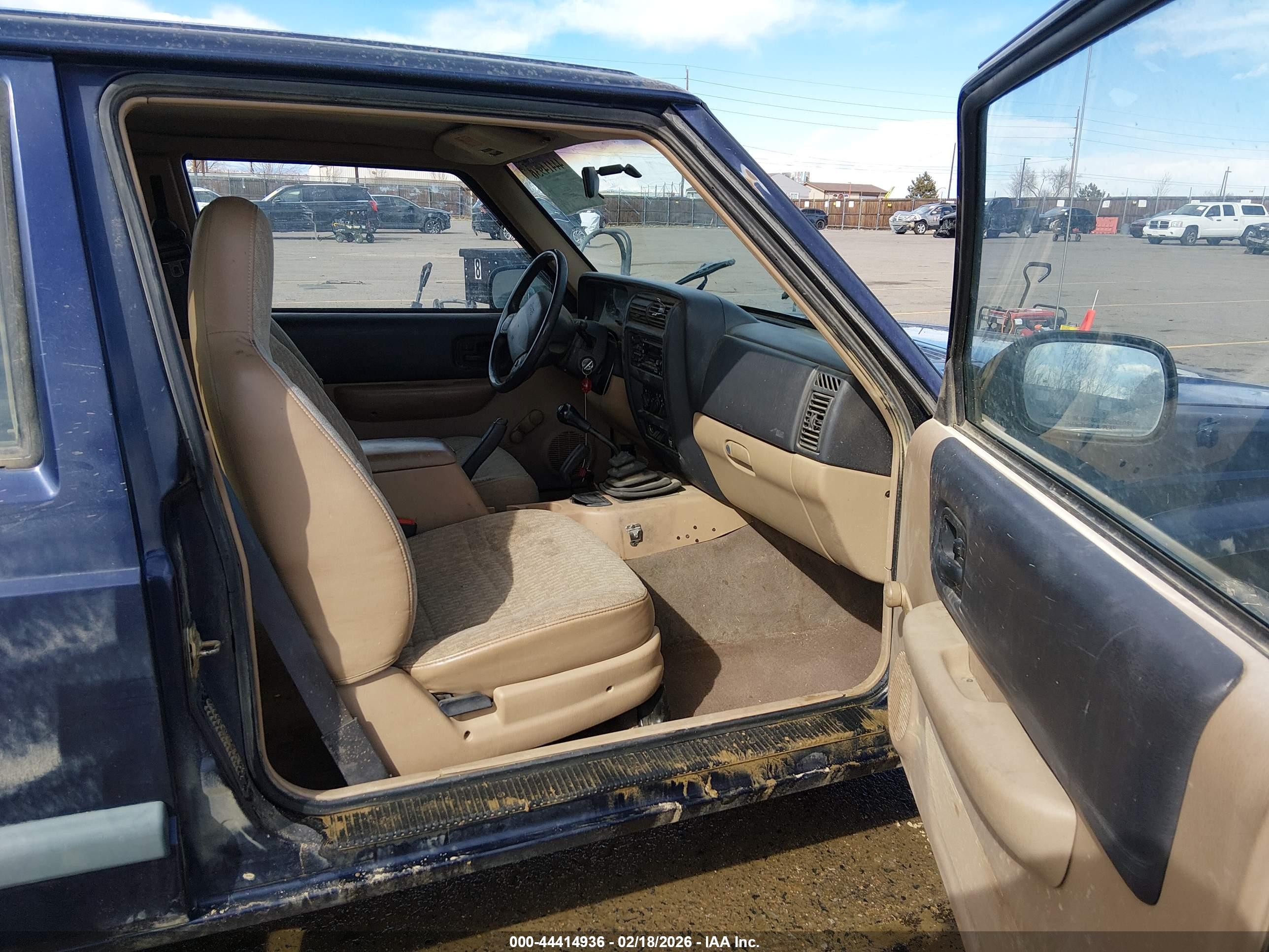 JEEP CHEROKEE image 5
