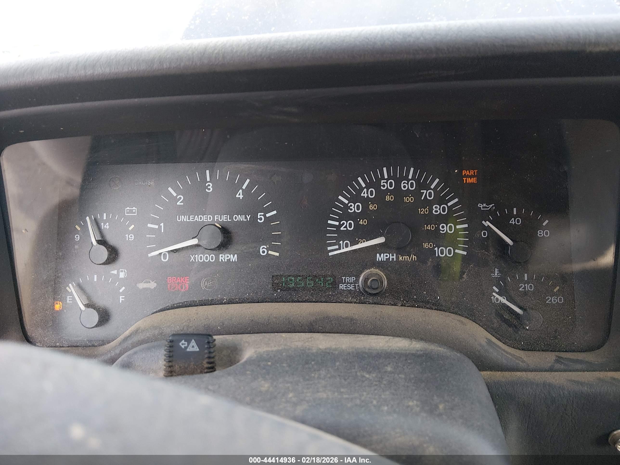 JEEP CHEROKEE image 7