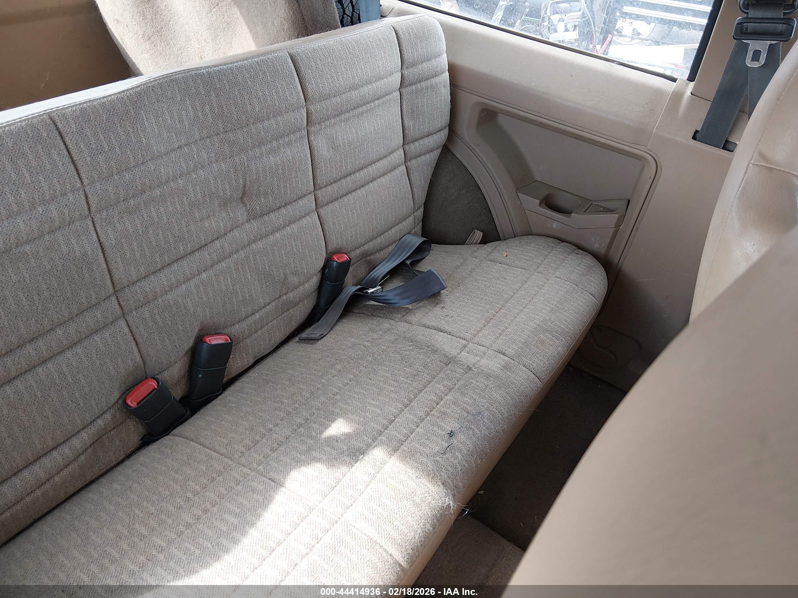 JEEP CHEROKEE image 8