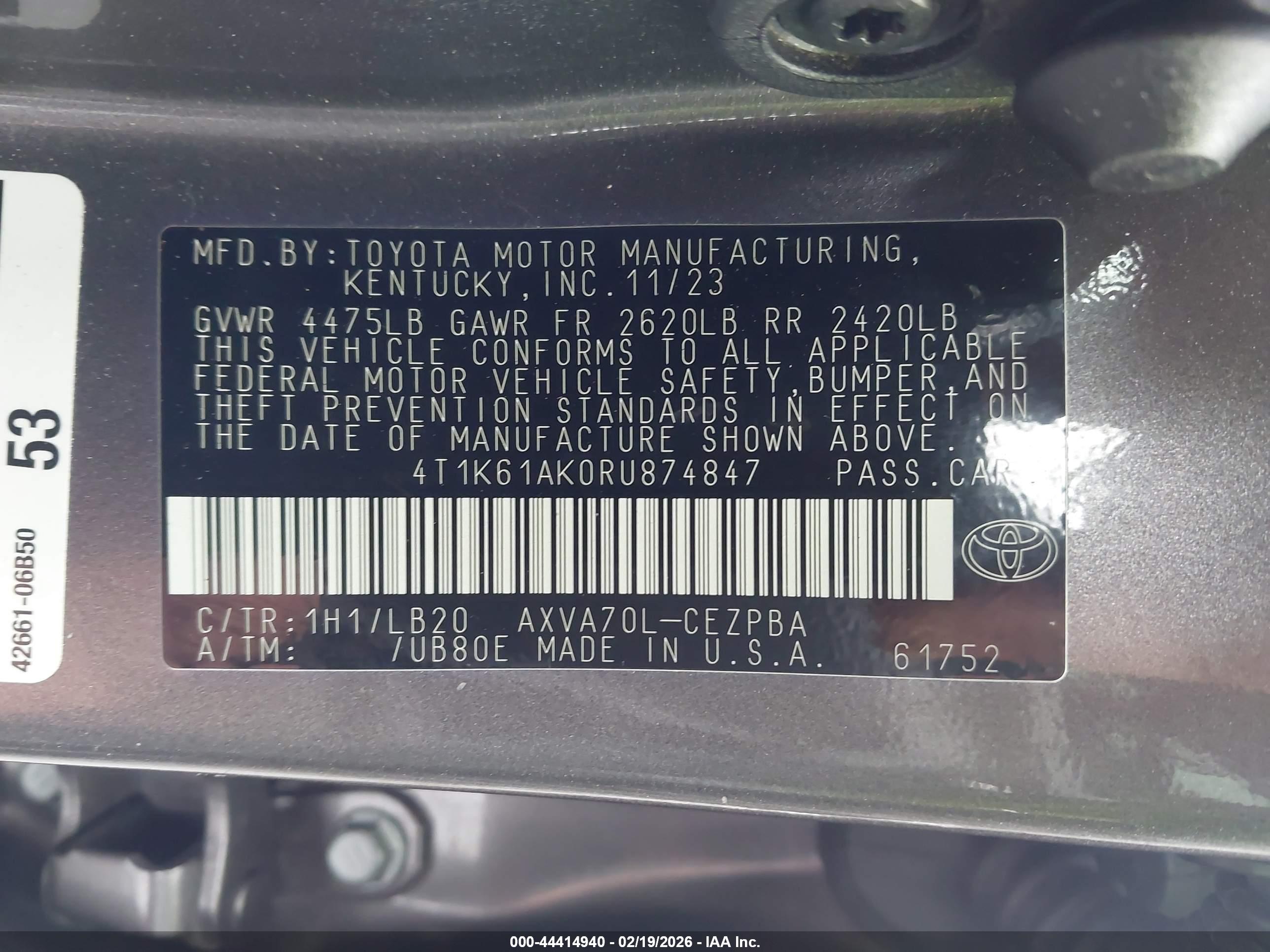 TOYOTA CAMRY image 9