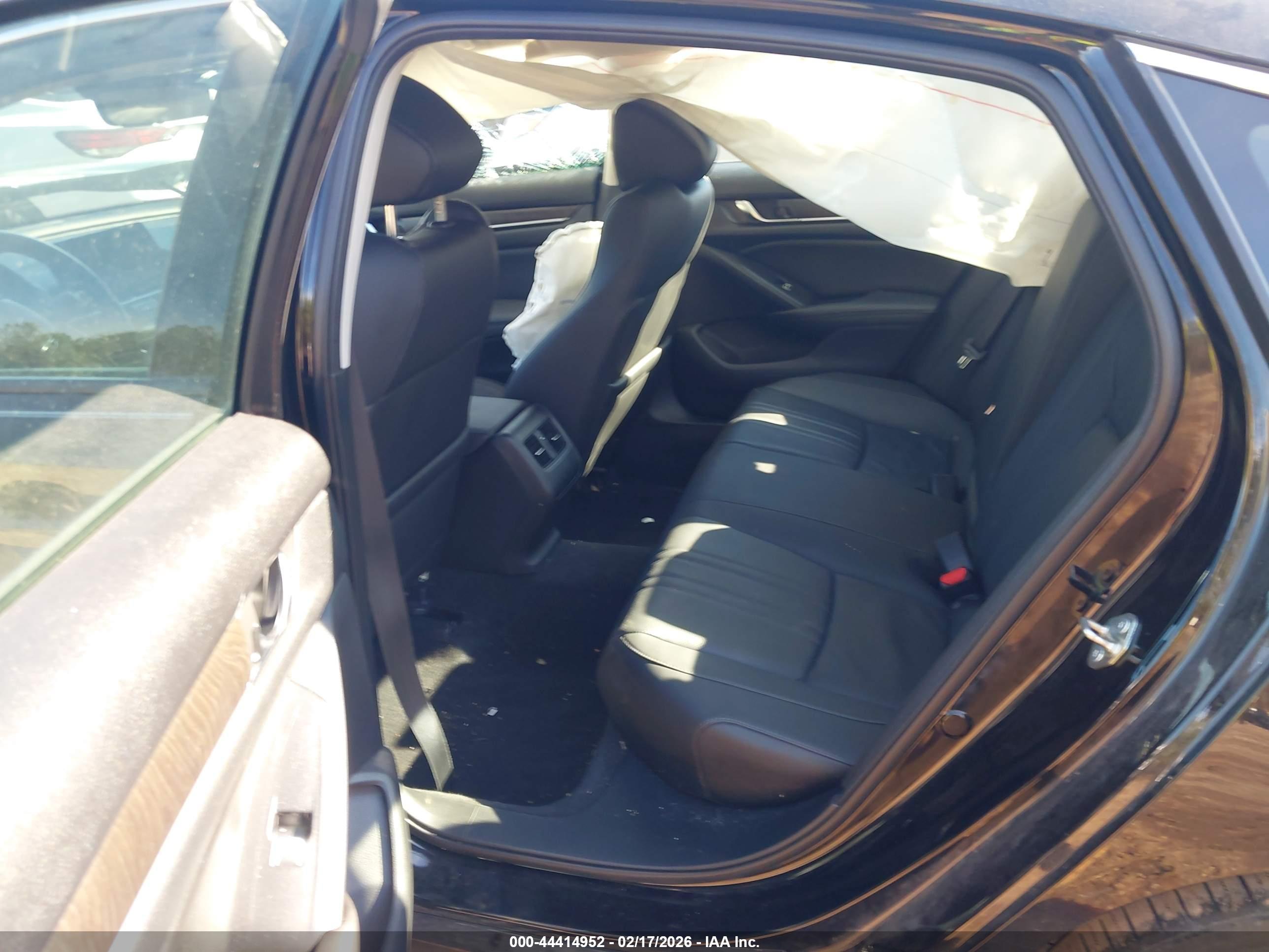 HONDA ACCORD image 8