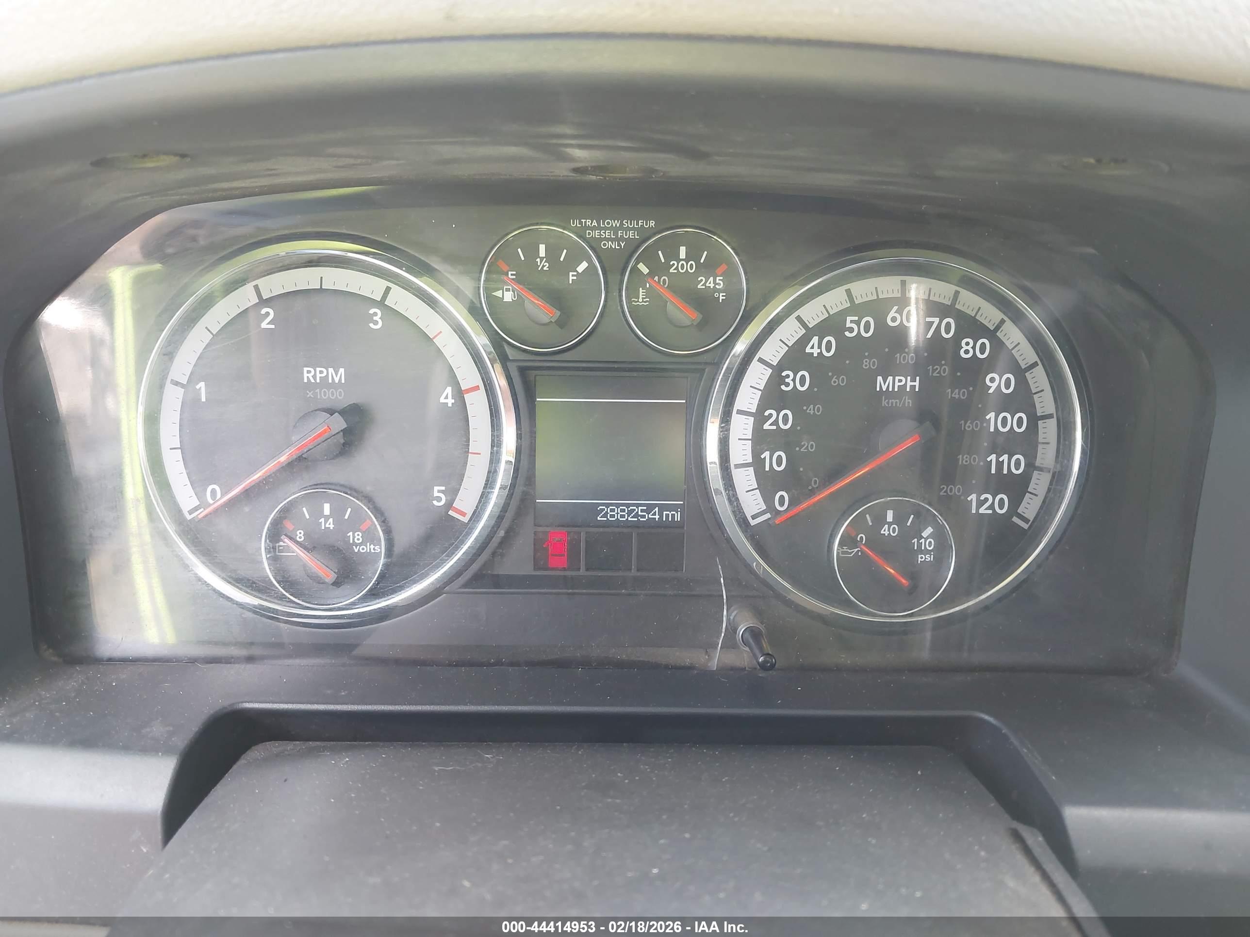 DODGE RAM image 7