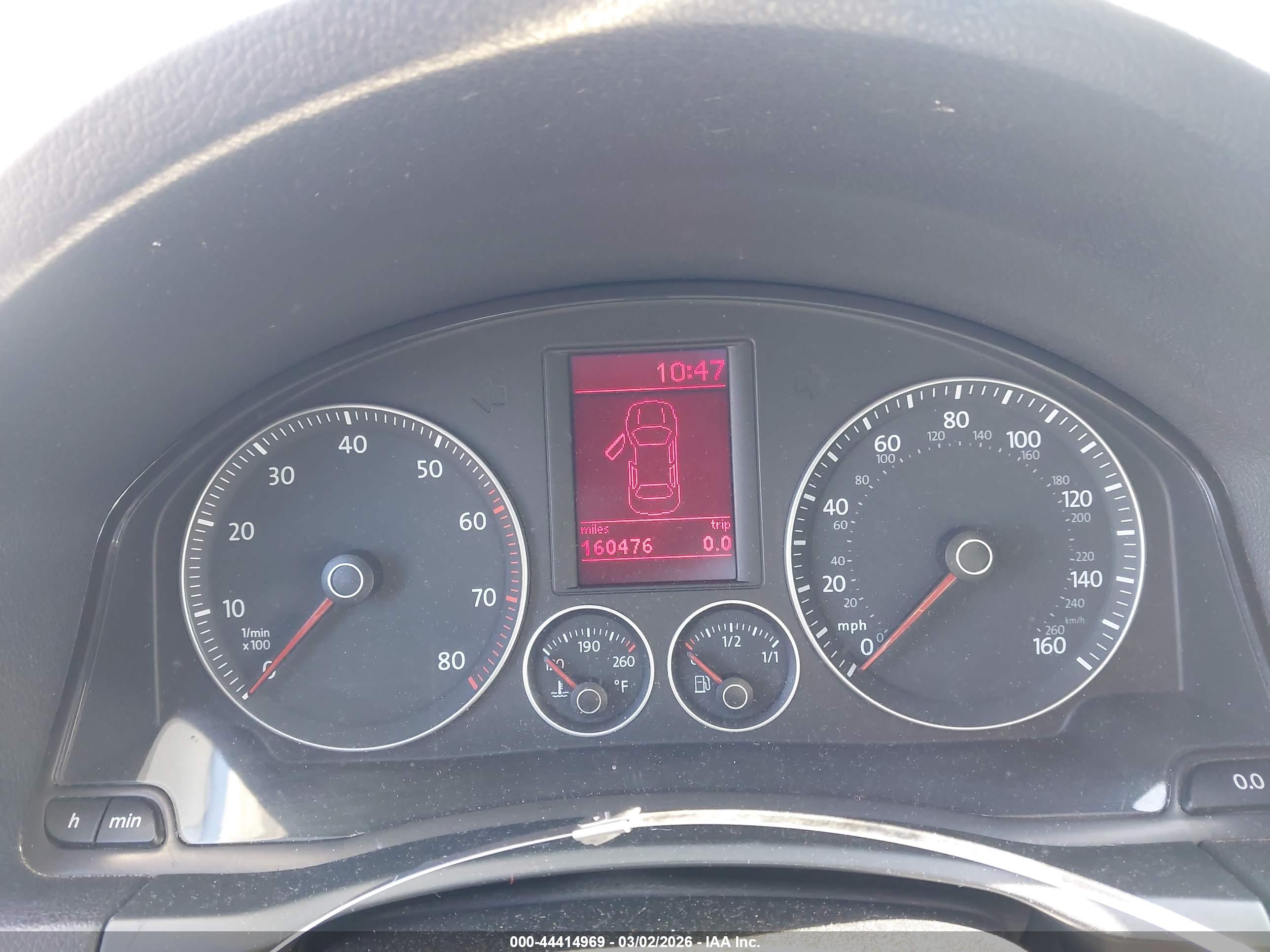 VOLKSWAGEN JETTA image 7